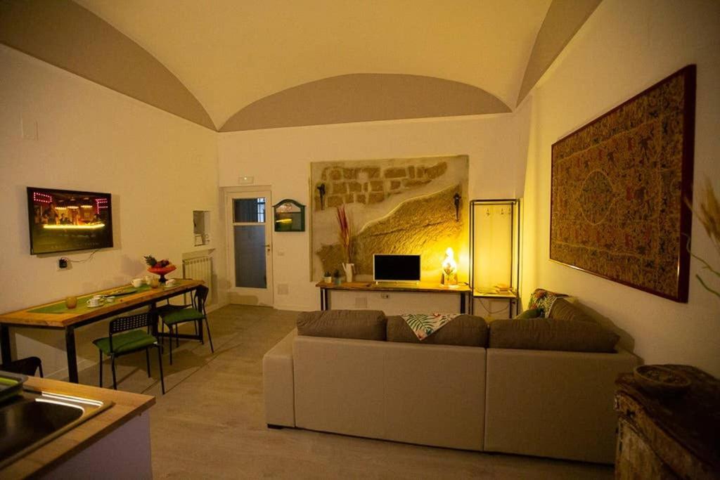 Filomene photo 2