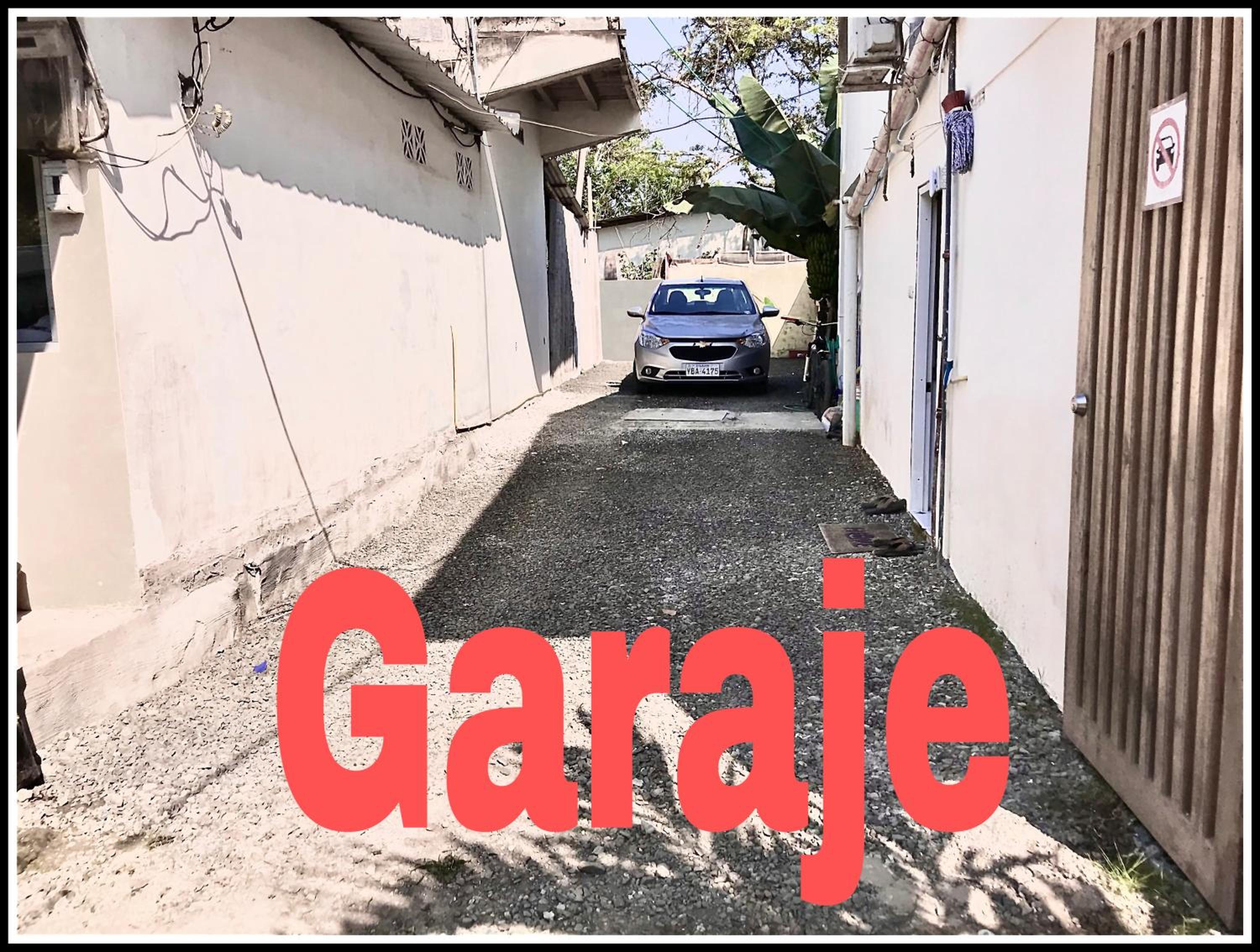 La Casa Naranja Hostal