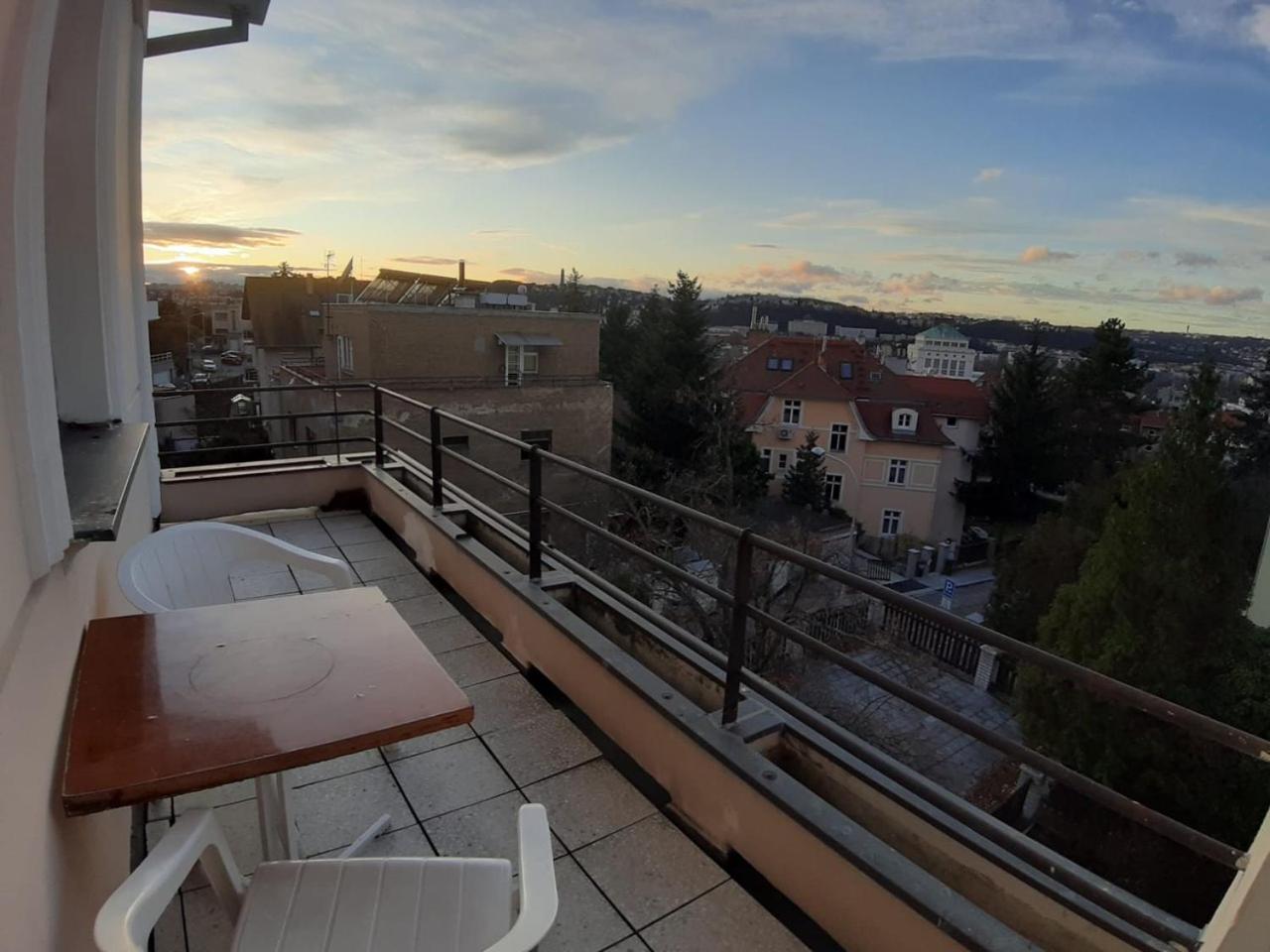 Rooms in Prague-BIG+Comfy