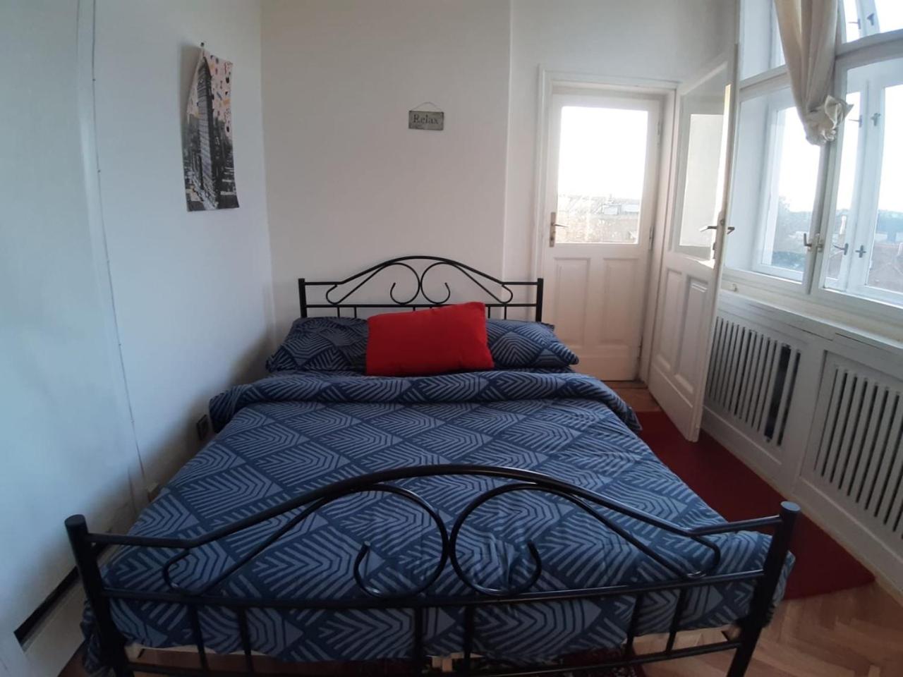 Rooms in Prague-BIG+Comfy