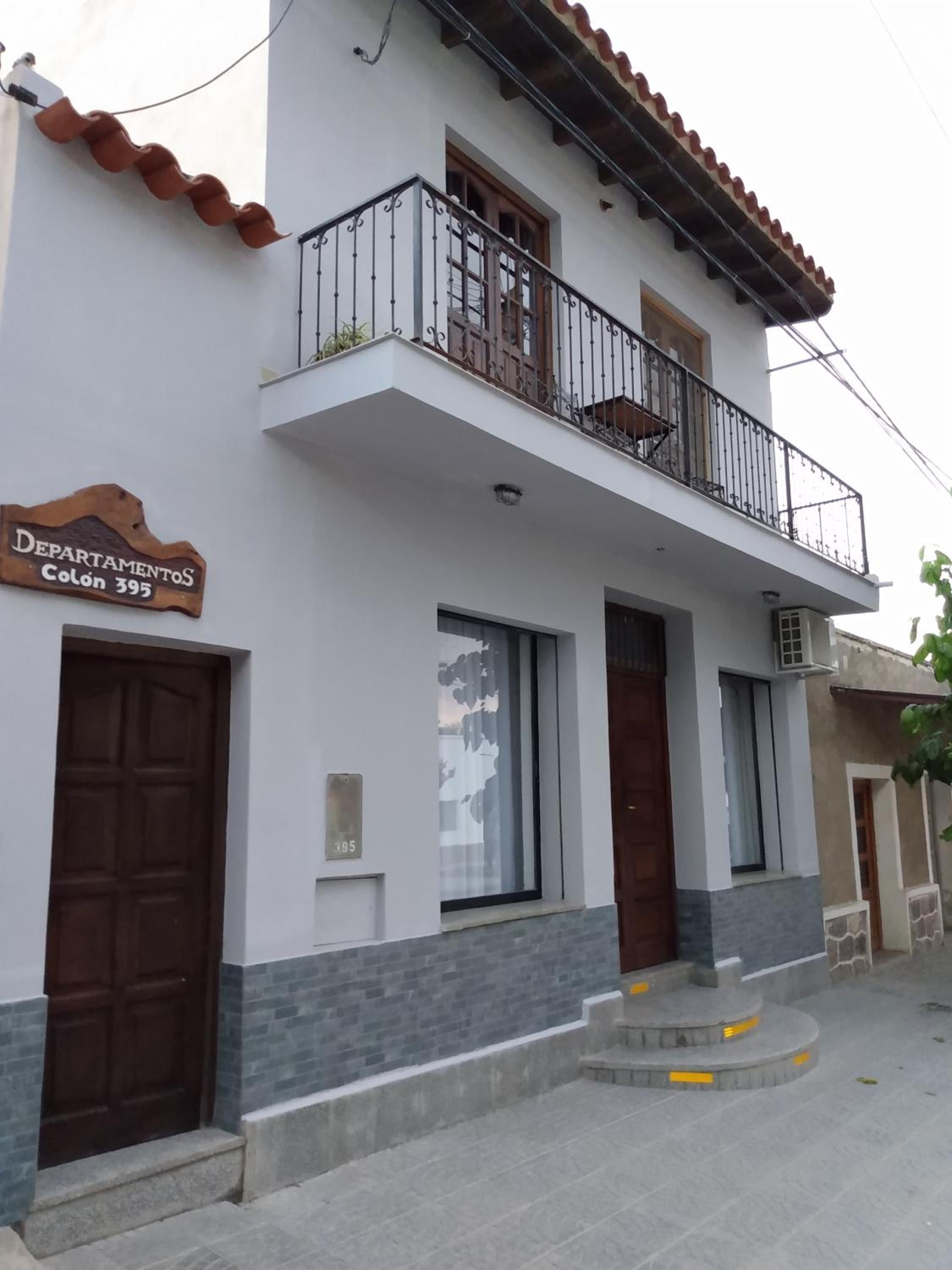 Hotel KAKAN-2 DORMITORIOS-planta alta - Image 1