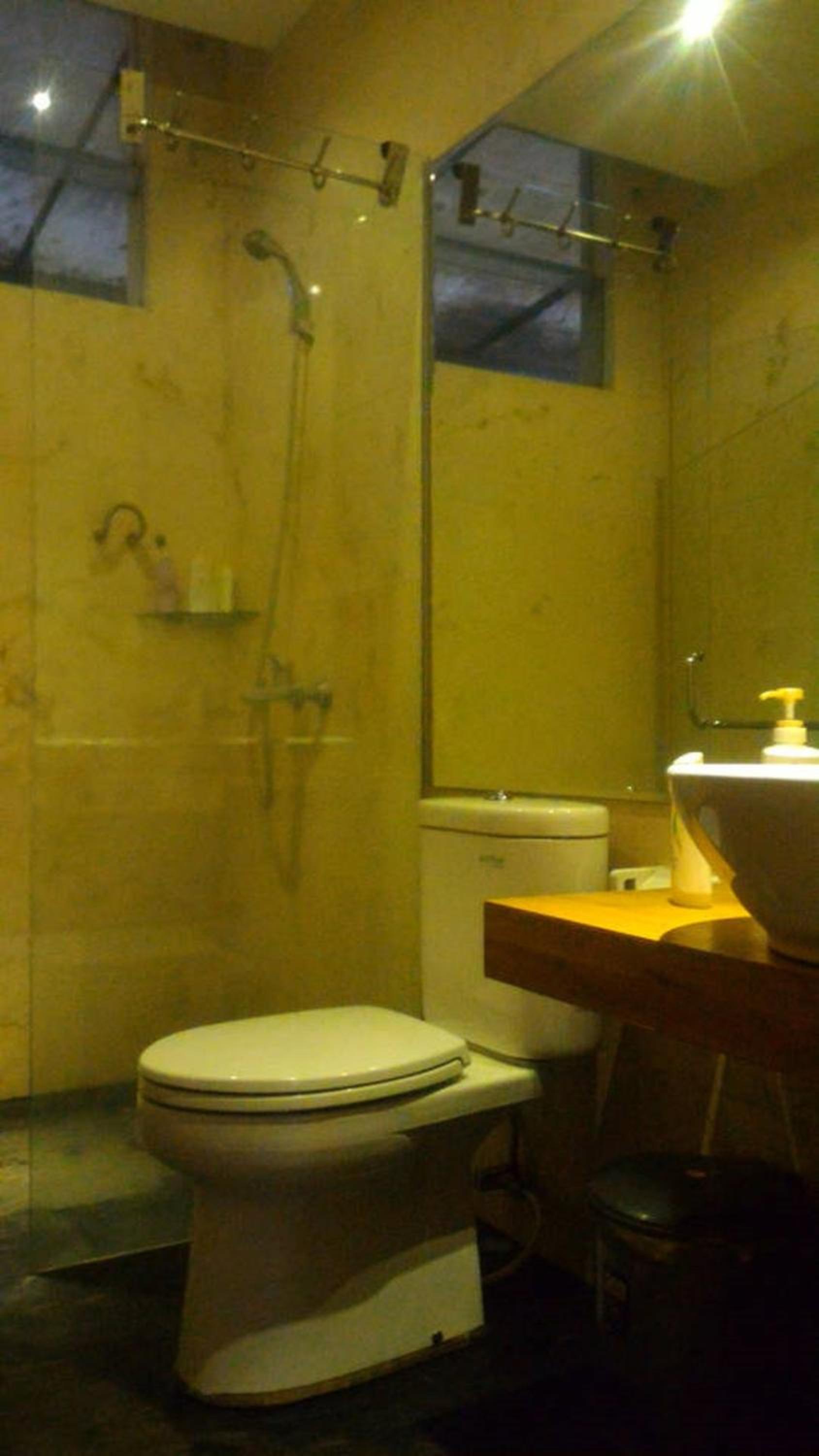 Ronia Mountain Villa Lembang view 3