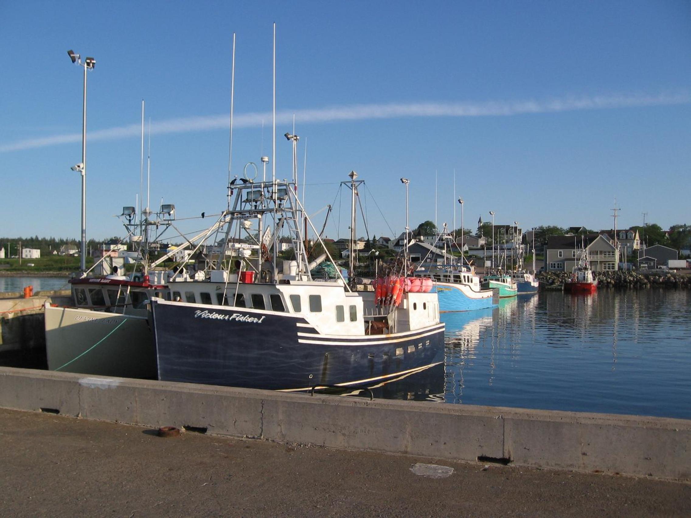 Louisbourg Harbour Inn