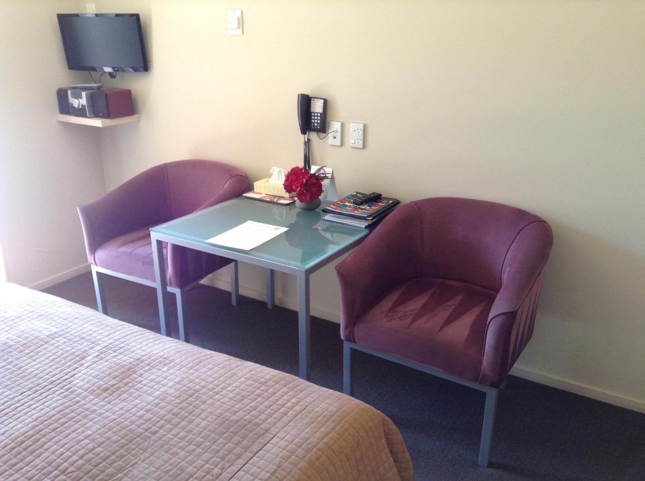 166 Majestic Court Motel