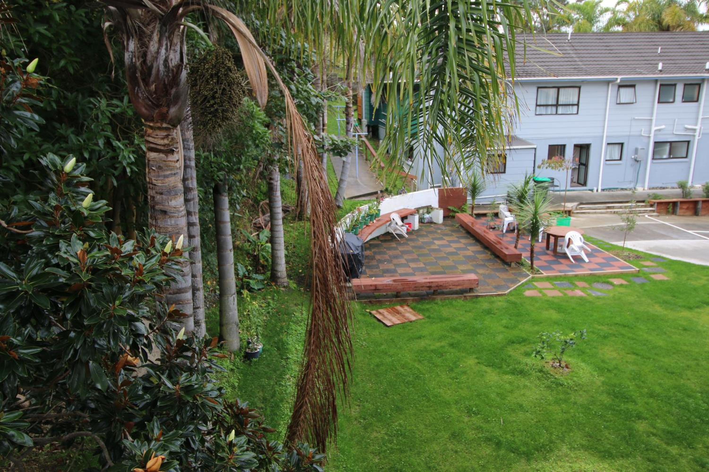 Dolphin Motel view 3
