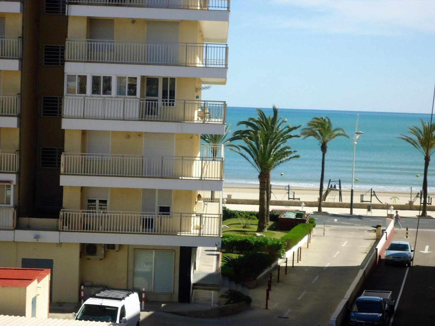 Les Doyes Bl 5 3-73 LEK view 3
