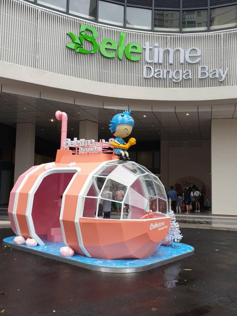 Country garden danga bay ,bay point