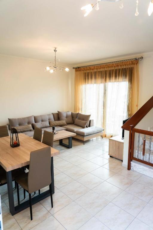 Anthemia Luxury Villa view 4