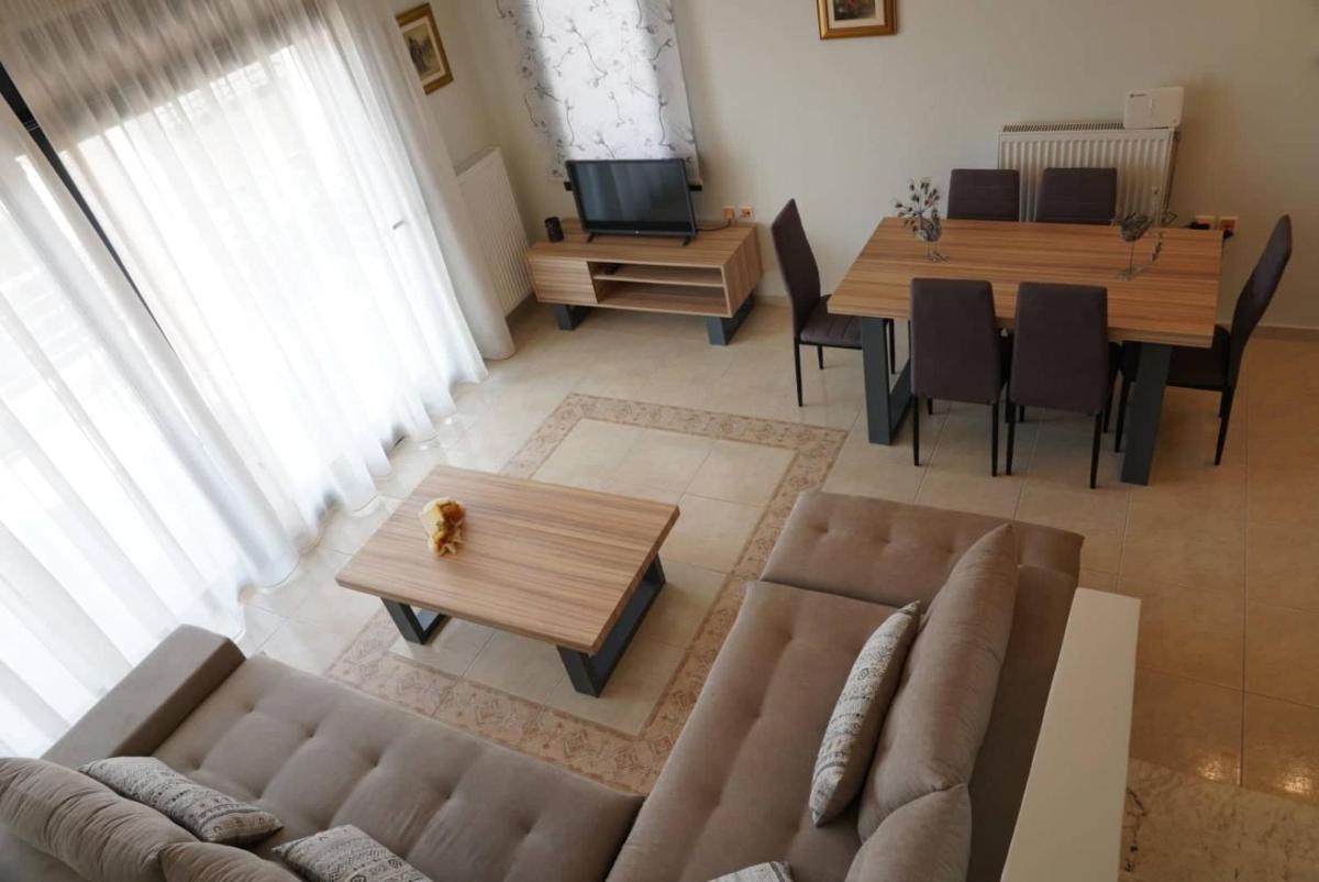 Venetia Luxury Villa view 4