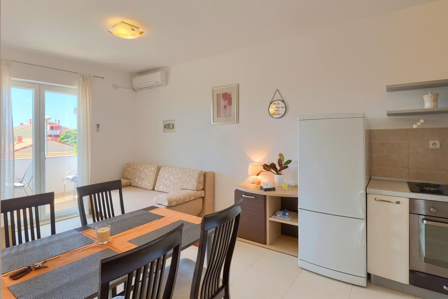 Apartments Boris 771