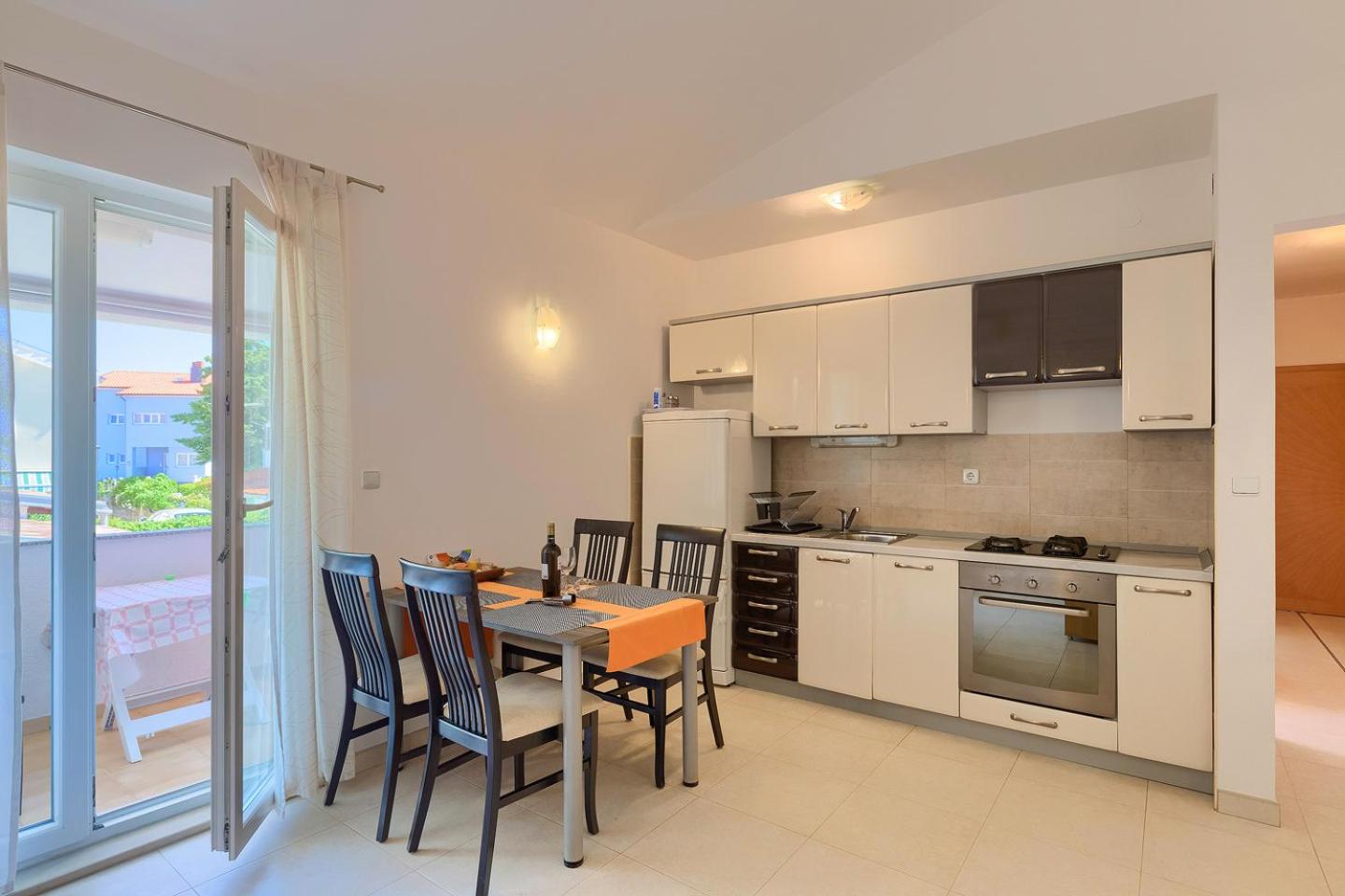 Apartments Boris 771