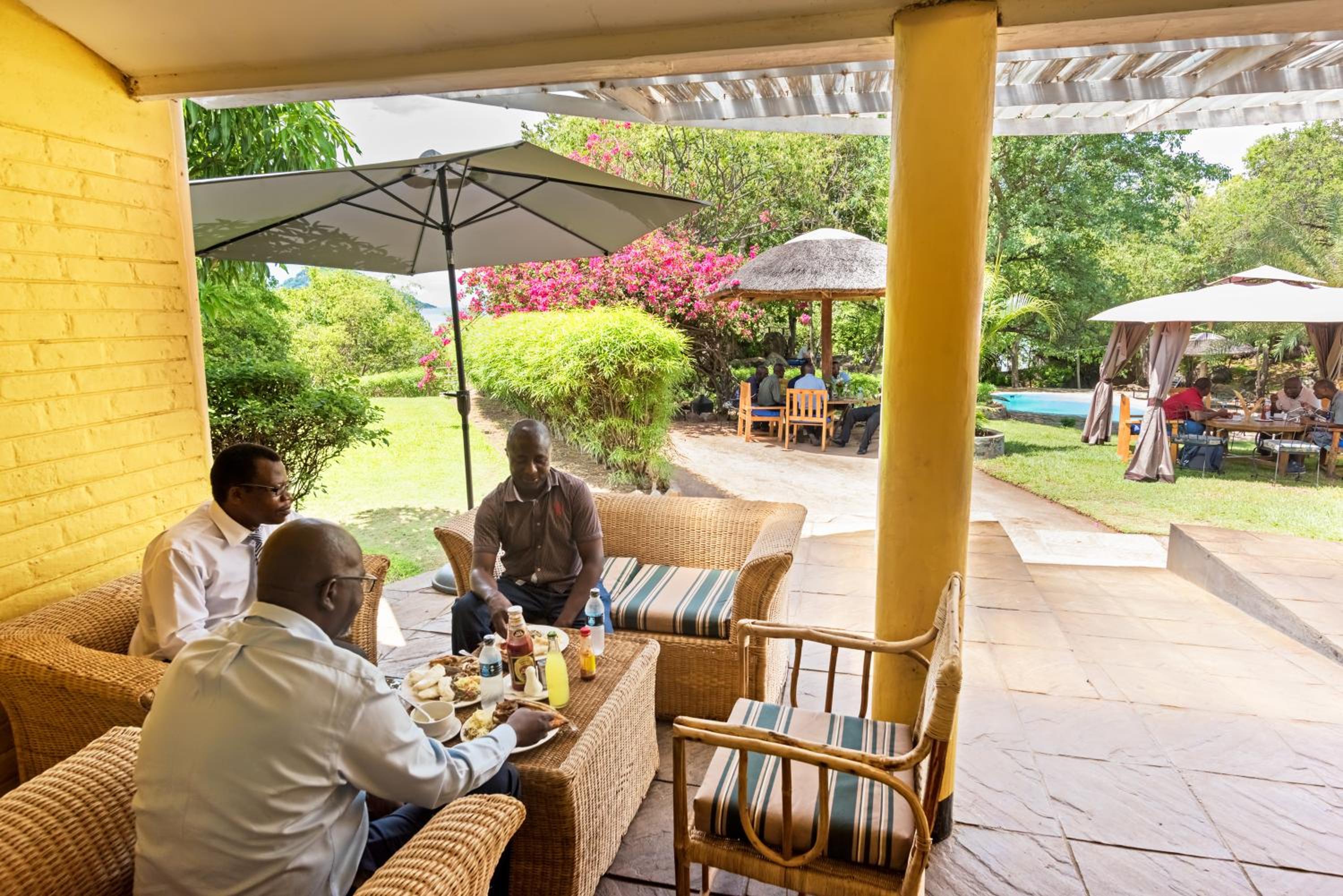 Safari Beach Lodge