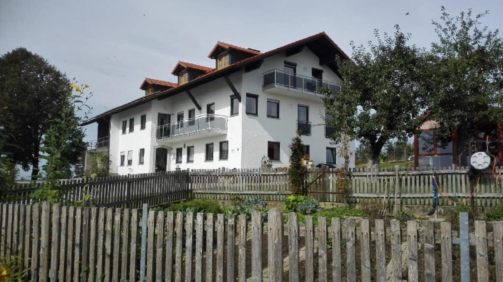 Ferienwohnung Familie Hubert Pilsl view 3