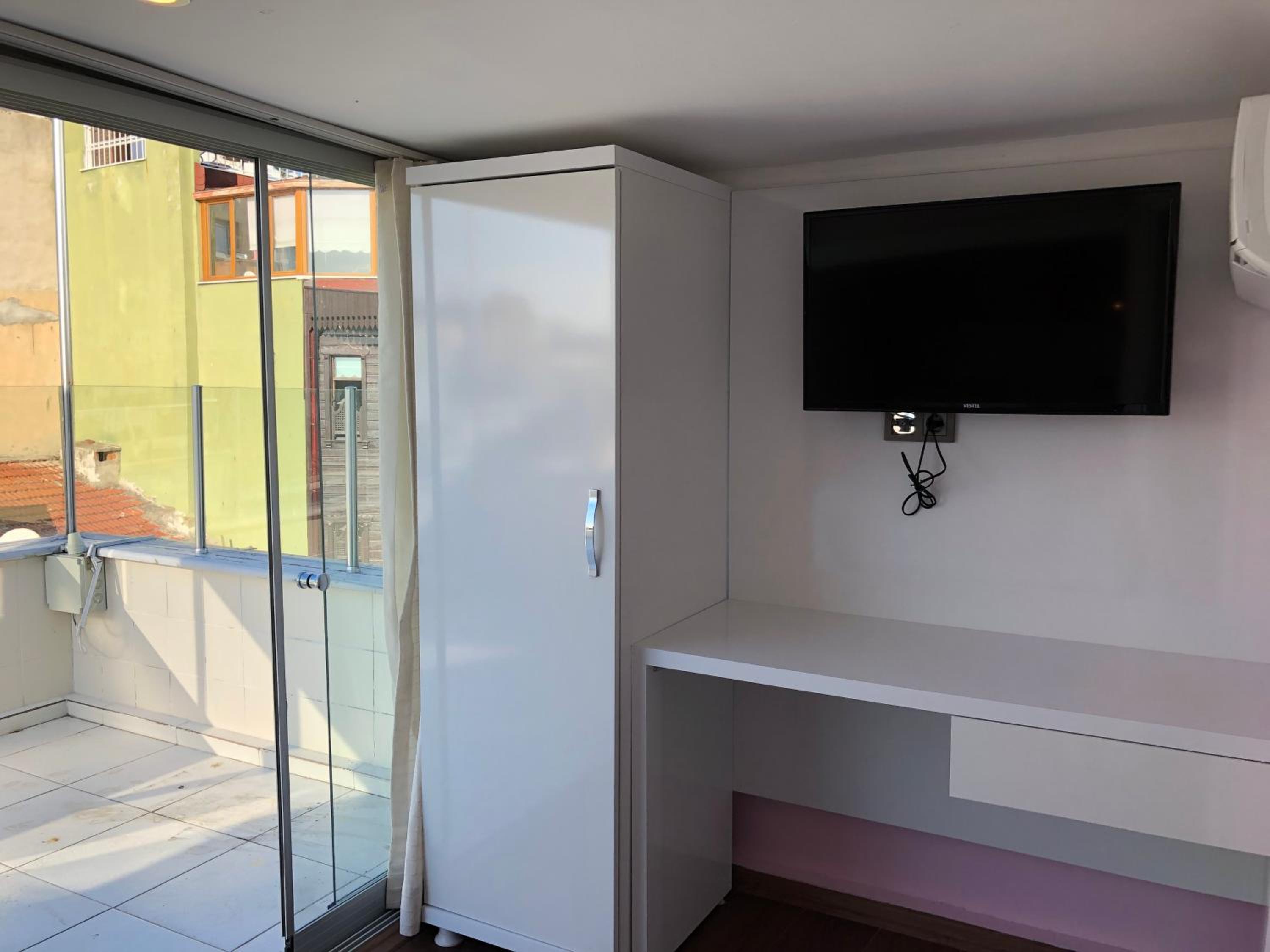 Hotel Antique - Image 51