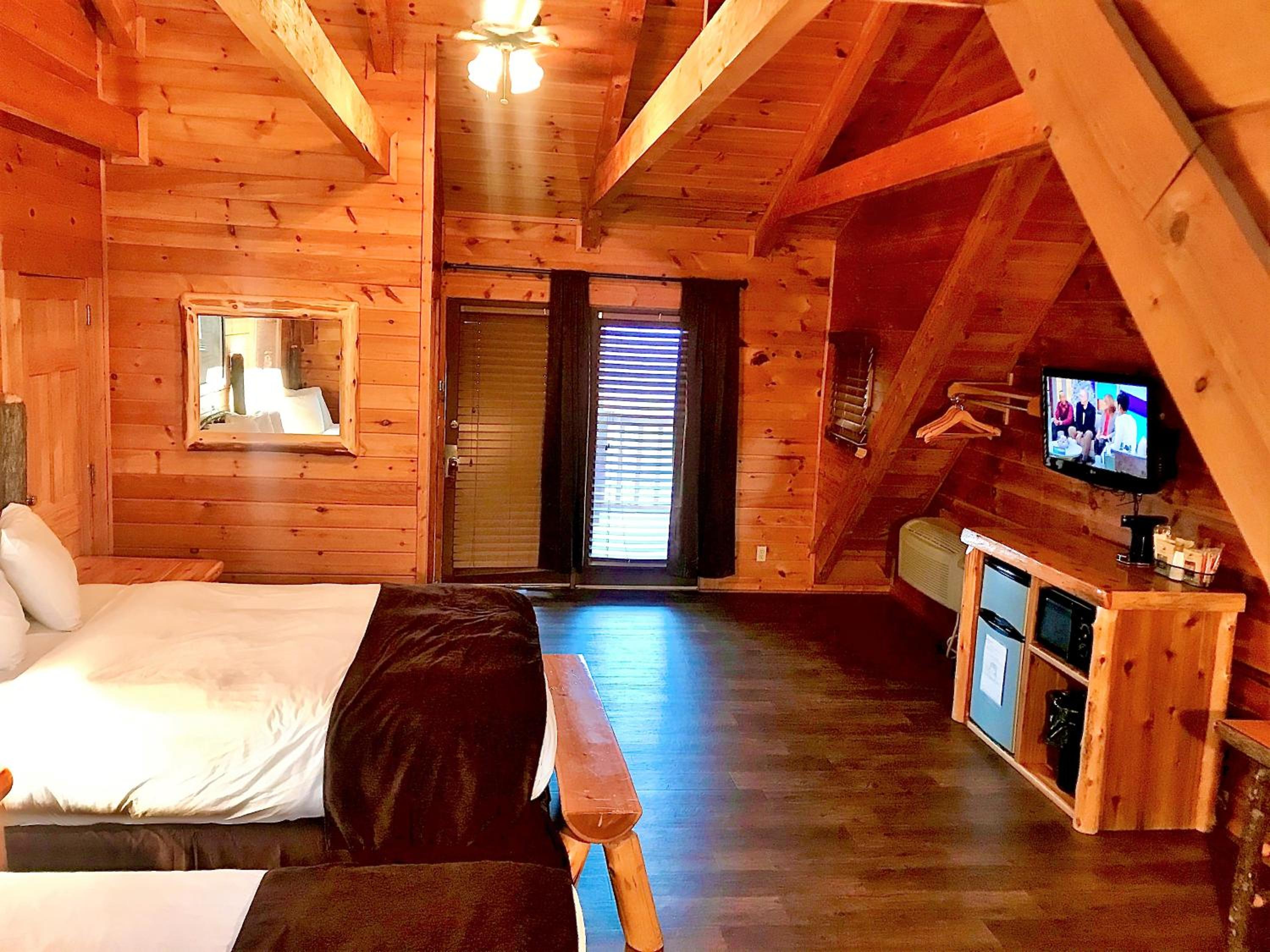 Mountain Top Inn and Resort