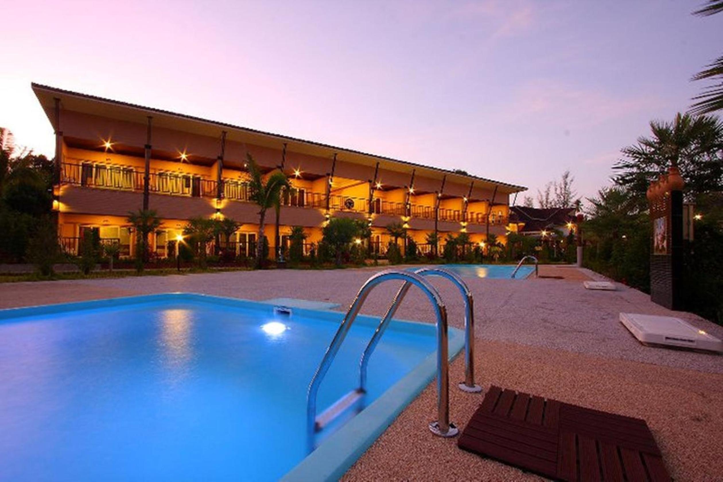 Maleedee Bay Resort