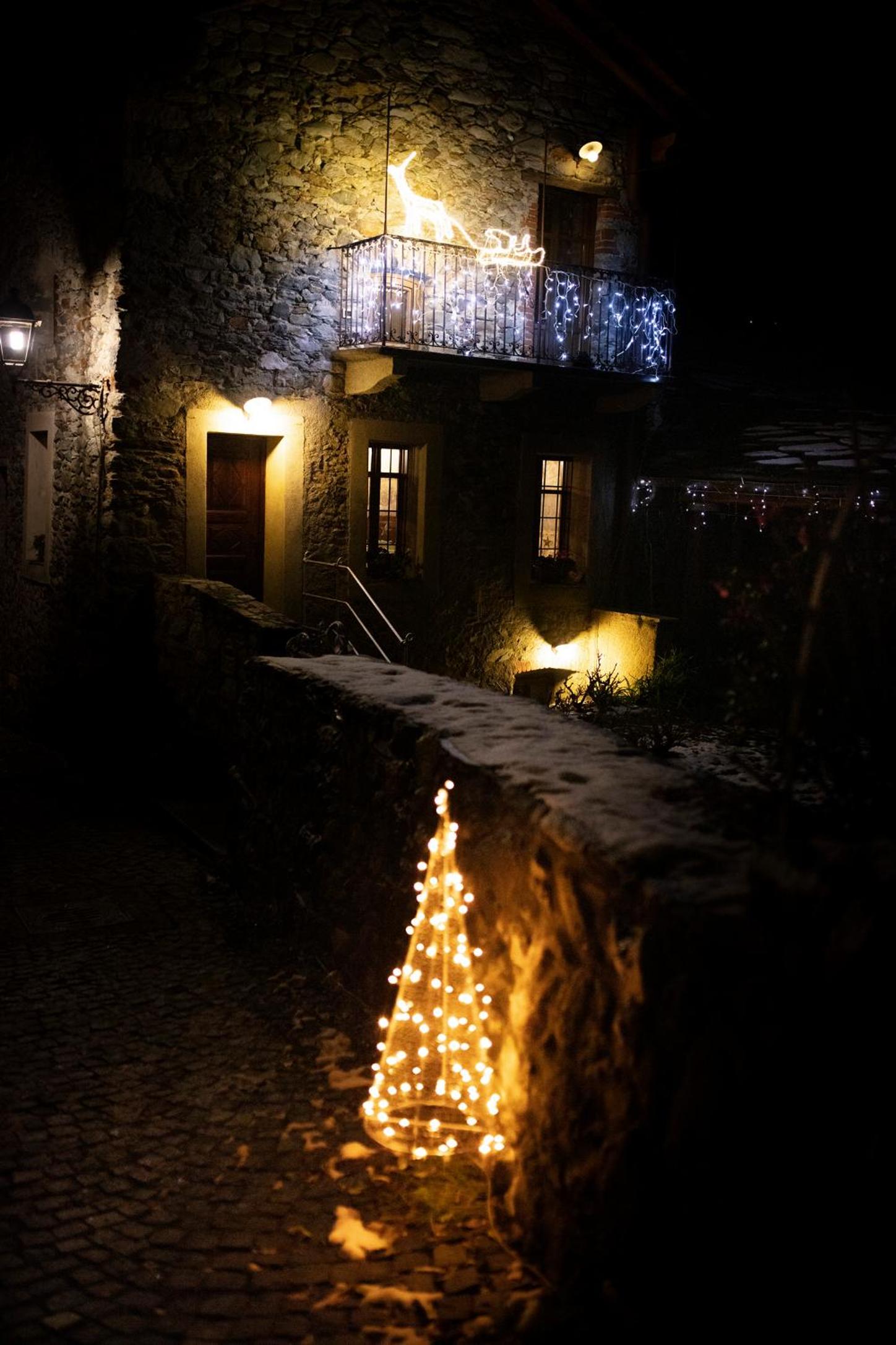 La Maison Des Vignerons Chambres D'Hotes B&B view 3