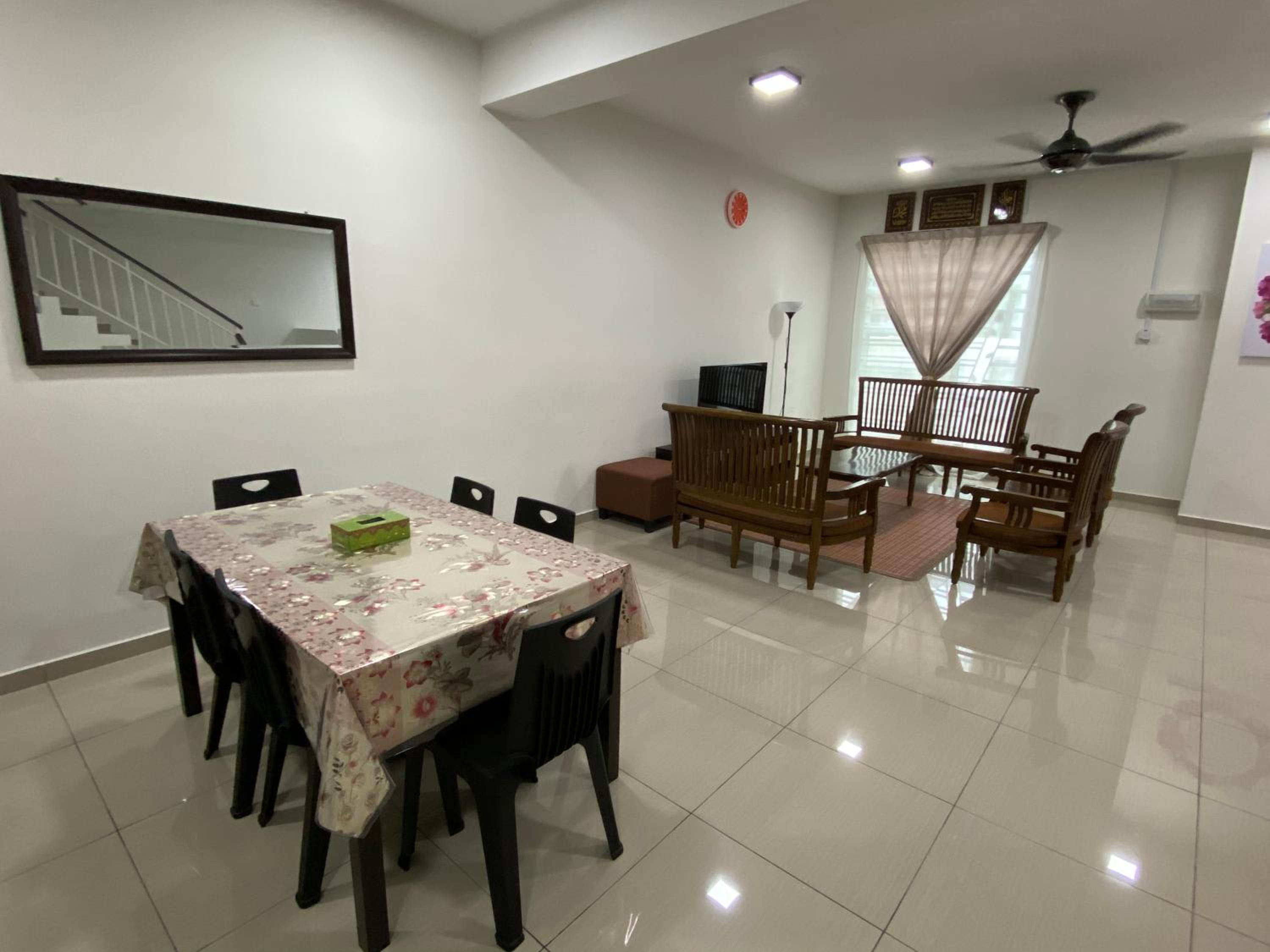 Tuah Homestay Damai photo 4