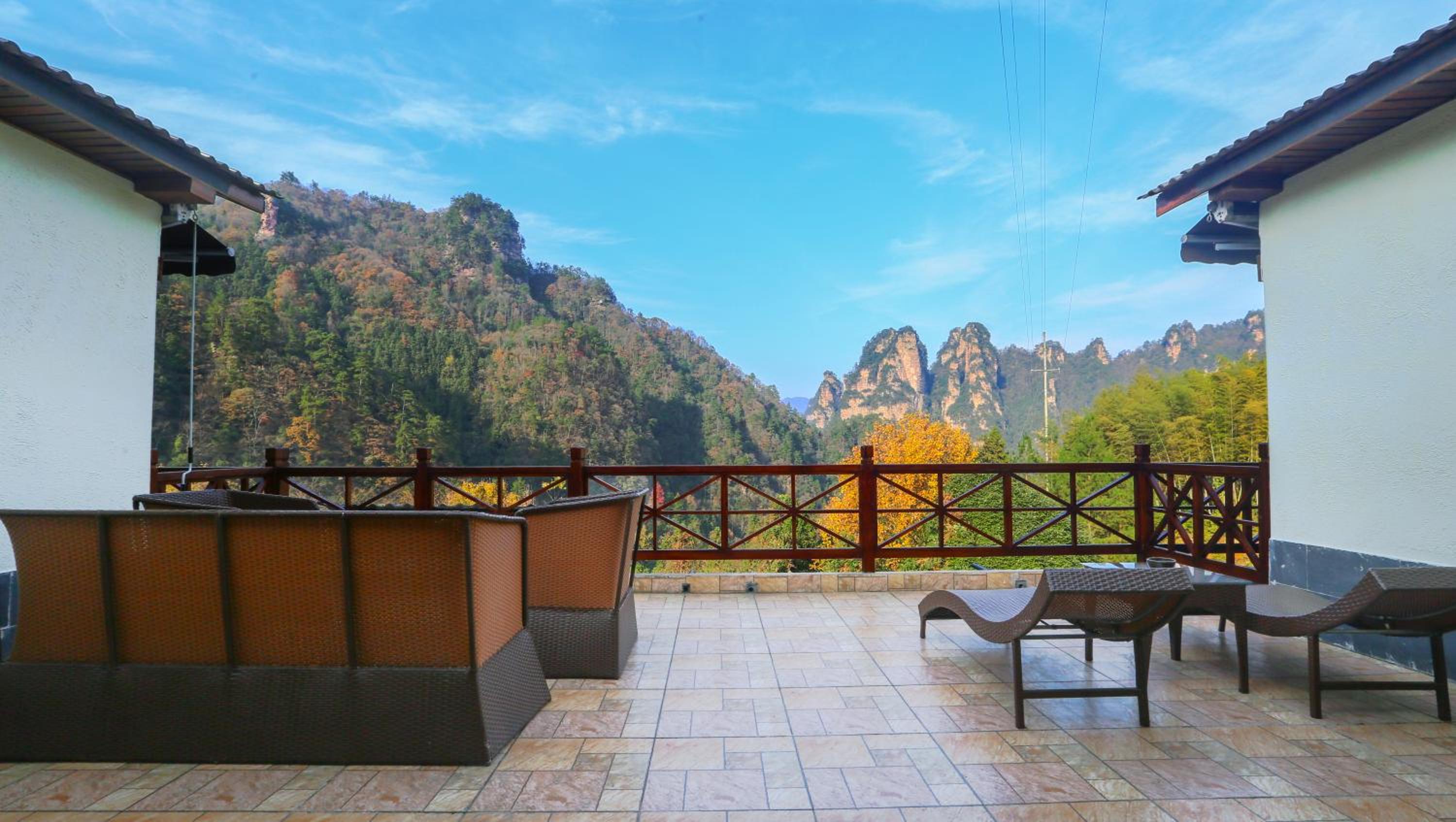 Zhangjiajie Mount View Cottage