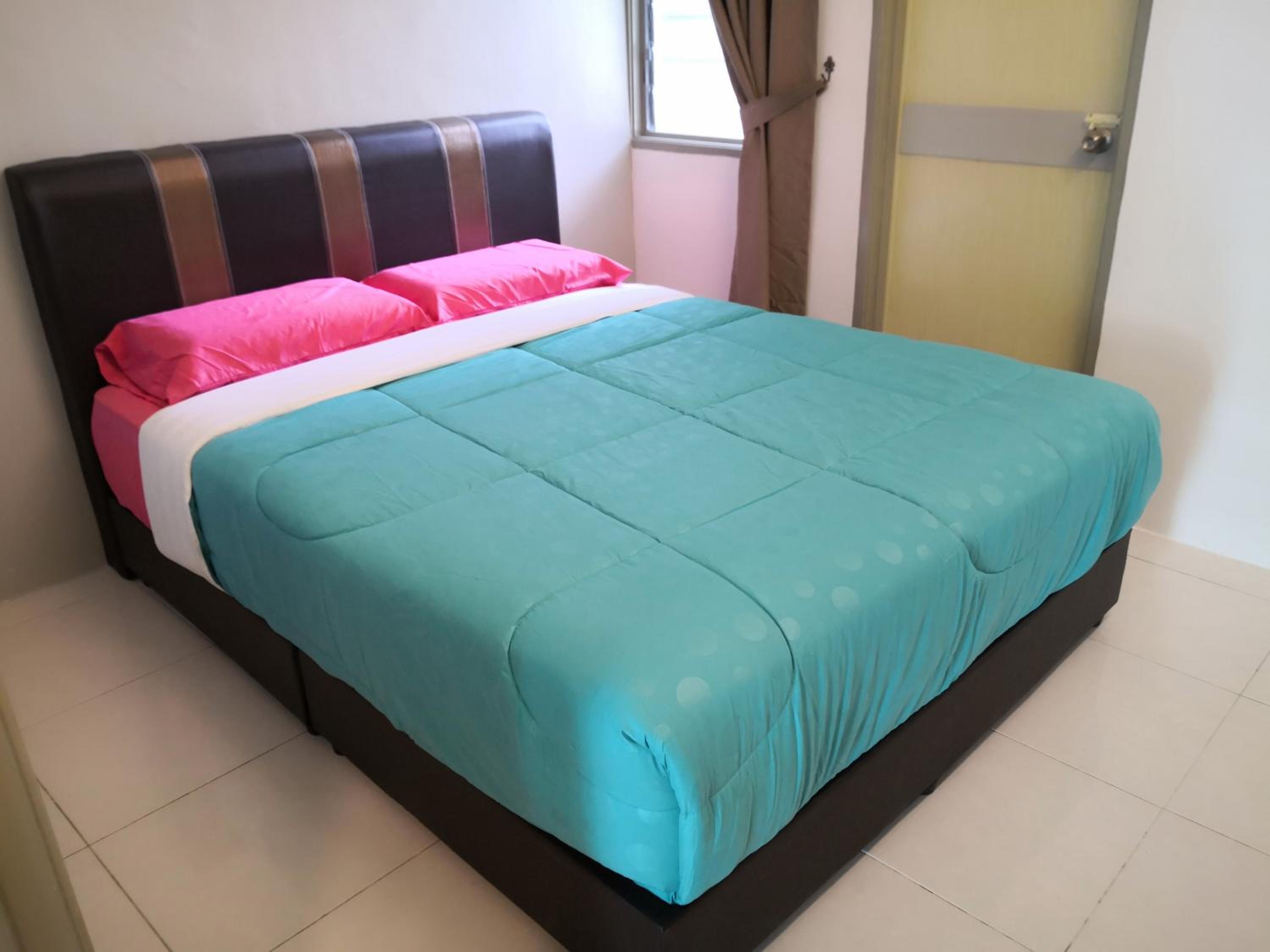 My Homestay N18 (14 pax) @ Golden Hills Night Market photo 3