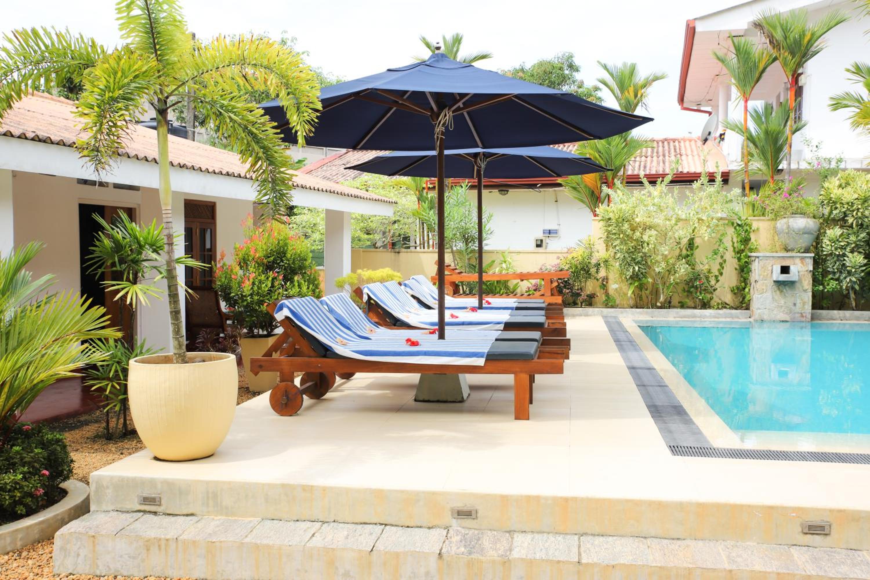 Sky and Sand Guesthouse view 4