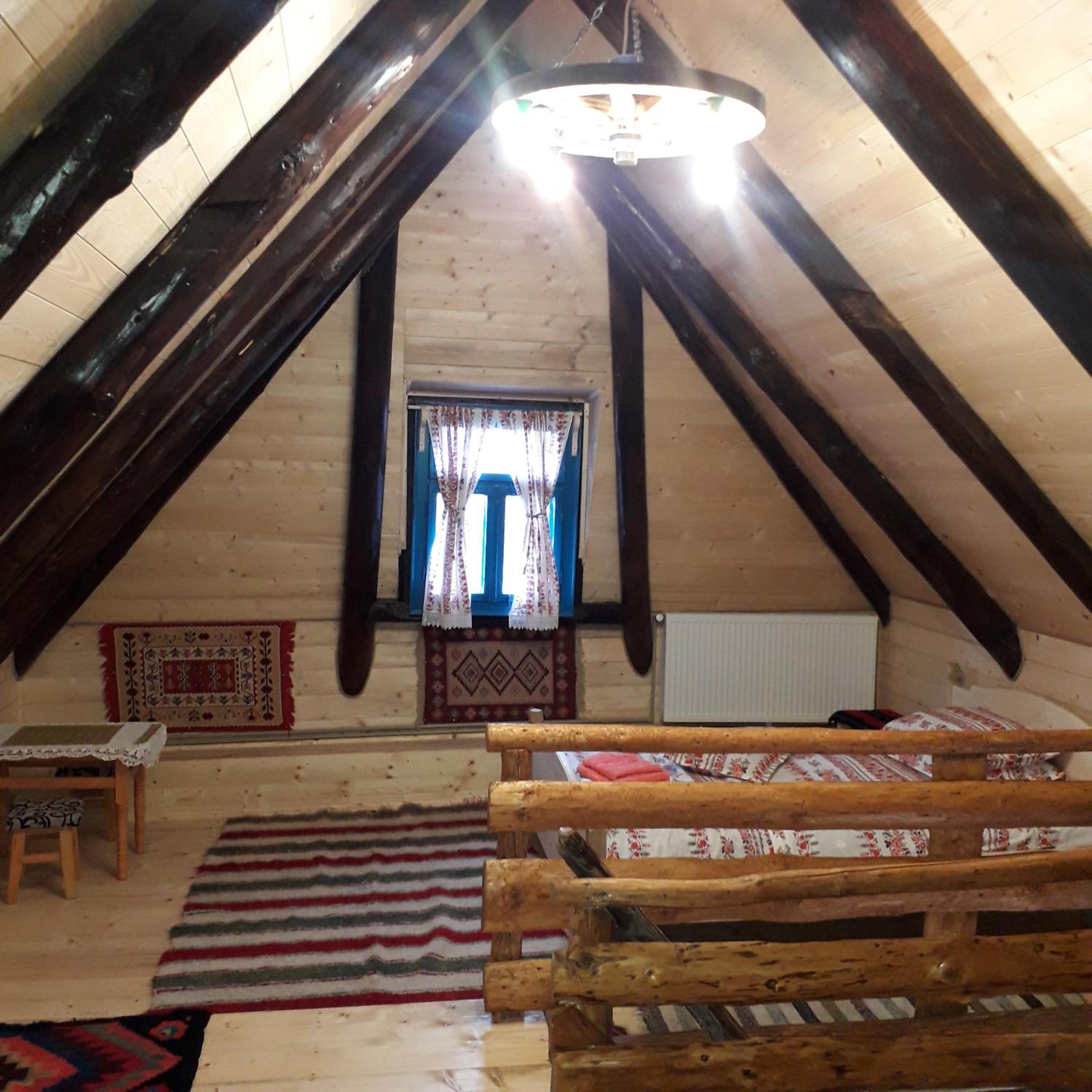 Complex Traditional Căsuța Bunicilor-Breb