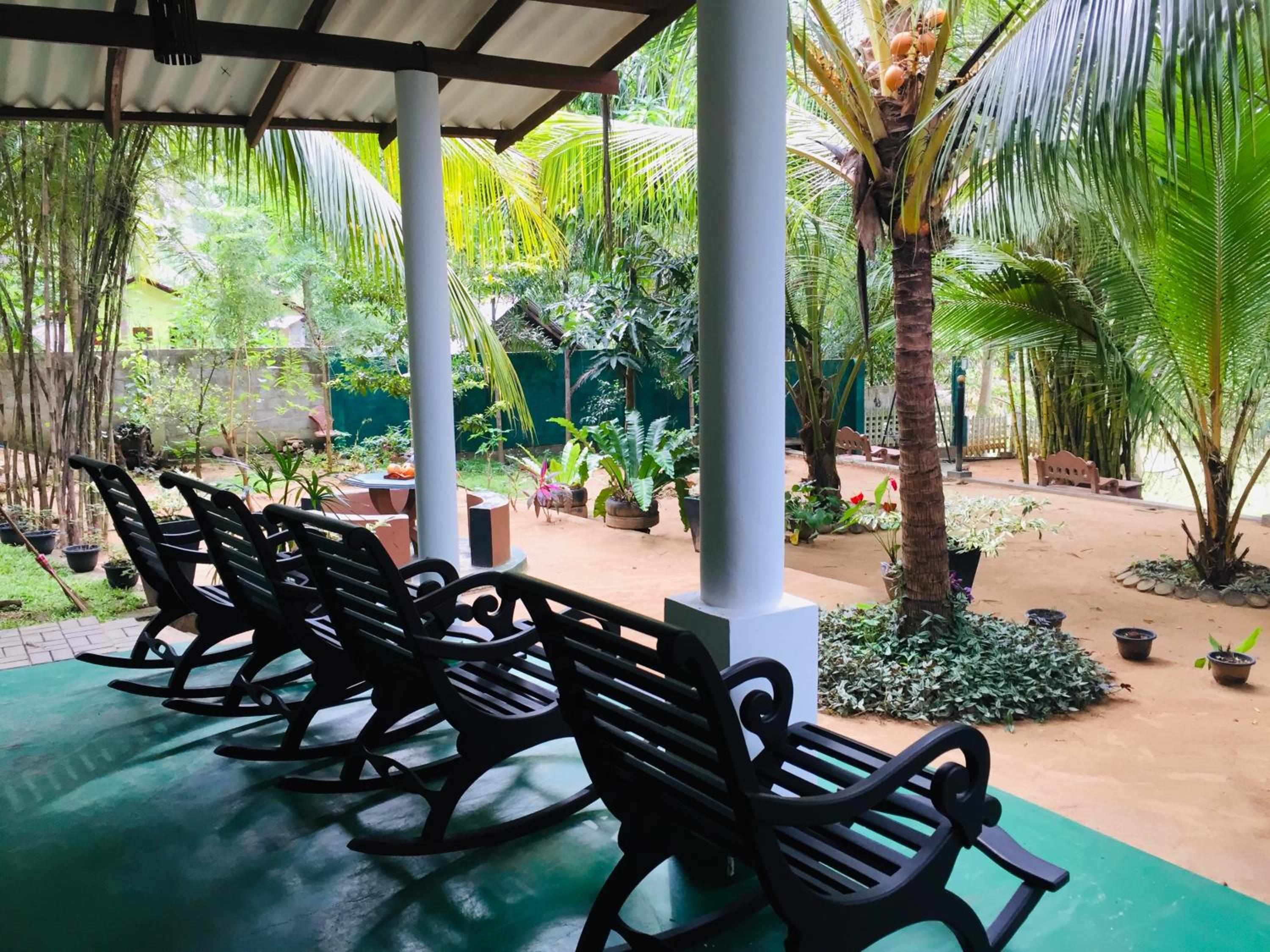 Yala River Face Inn