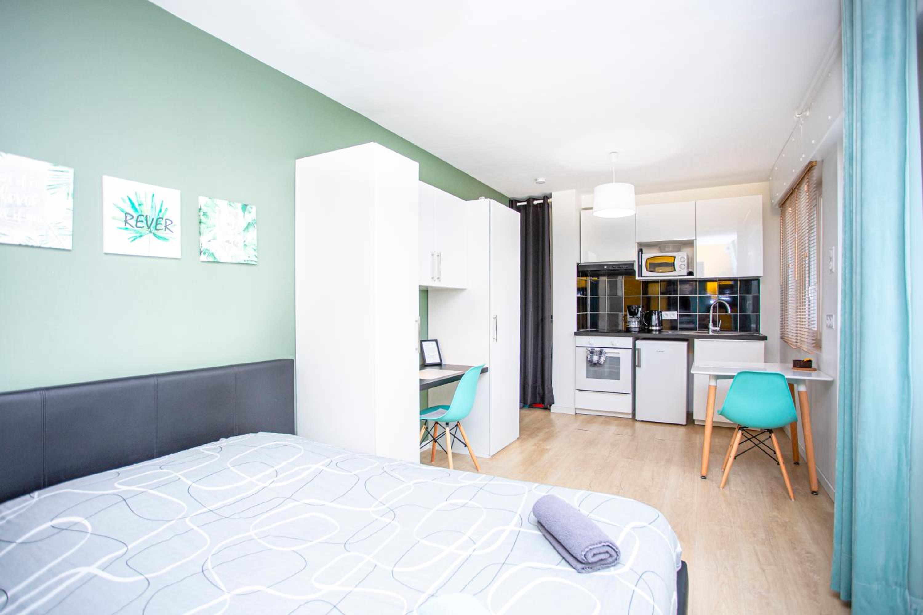SMILE APPARTS - Appartements - Au coeur de Lorient - Au calme - Tout Confort, photo 91