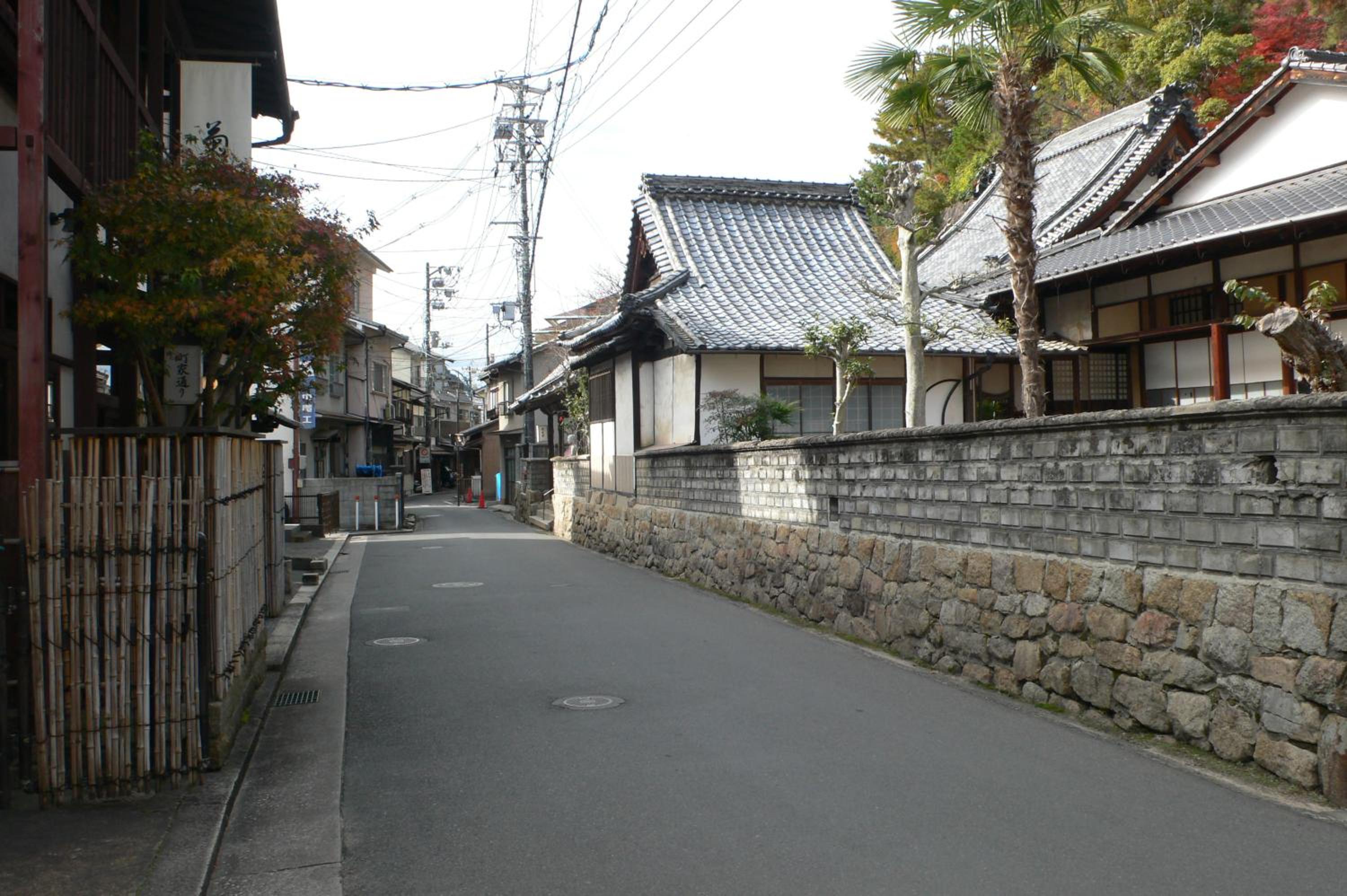 Itsukushimahigashimonzen Kikugawa