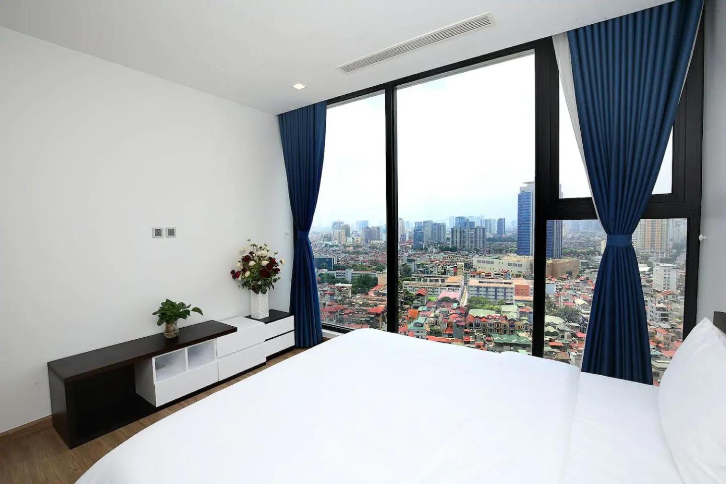 Vinhomes Metropolis by BAY LUXURY