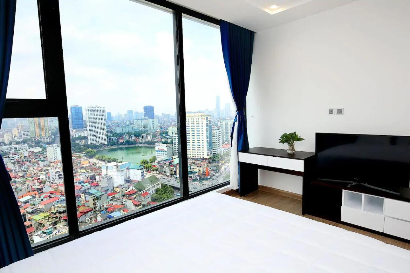 Vinhomes Metropolis by BAY LUXURY