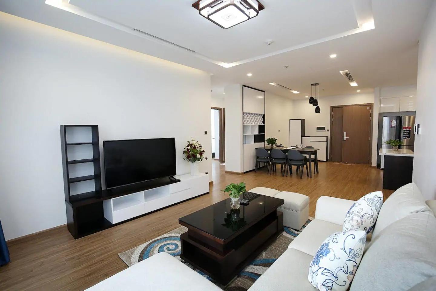 Vinhomes Metropolis by BAY LUXURY