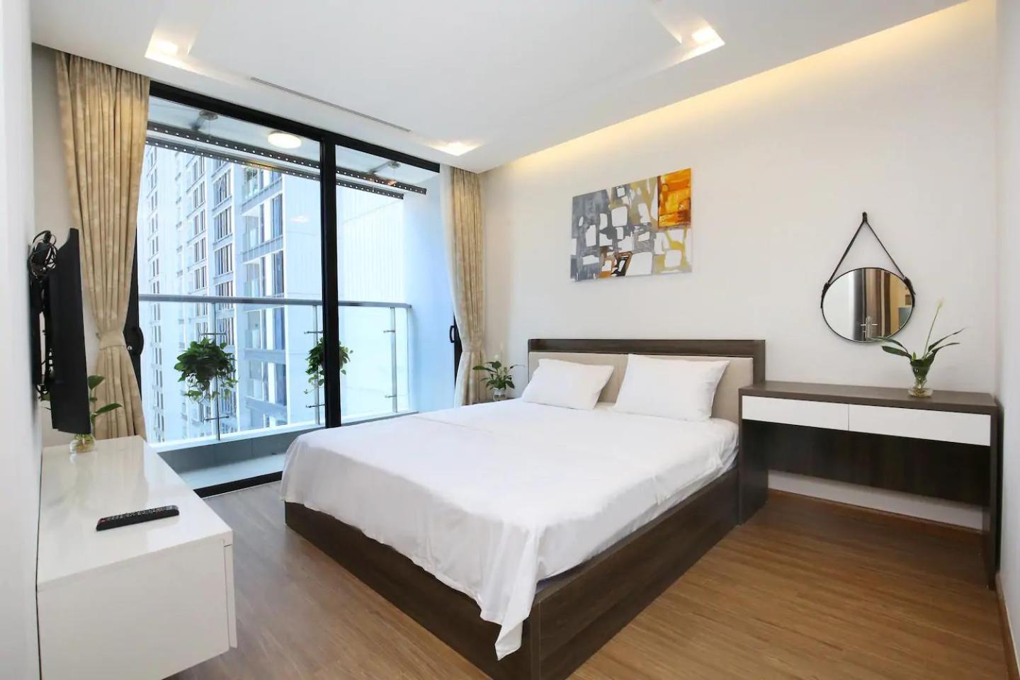 Vinhomes Metropolis by BAY LUXURY