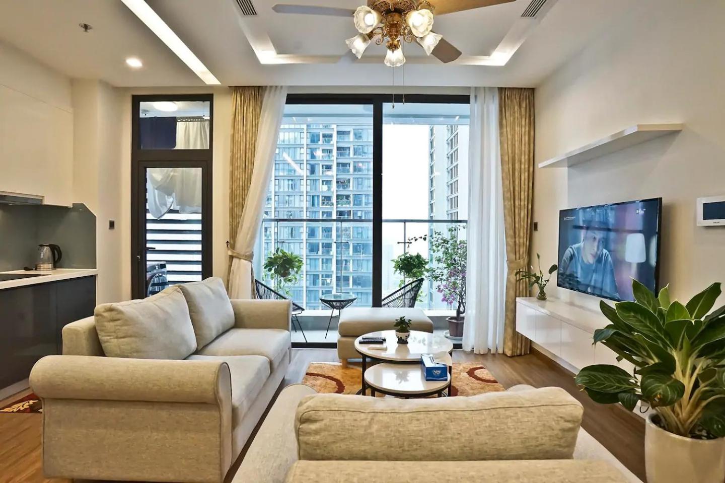 Vinhomes Metropolis by BAY LUXURY