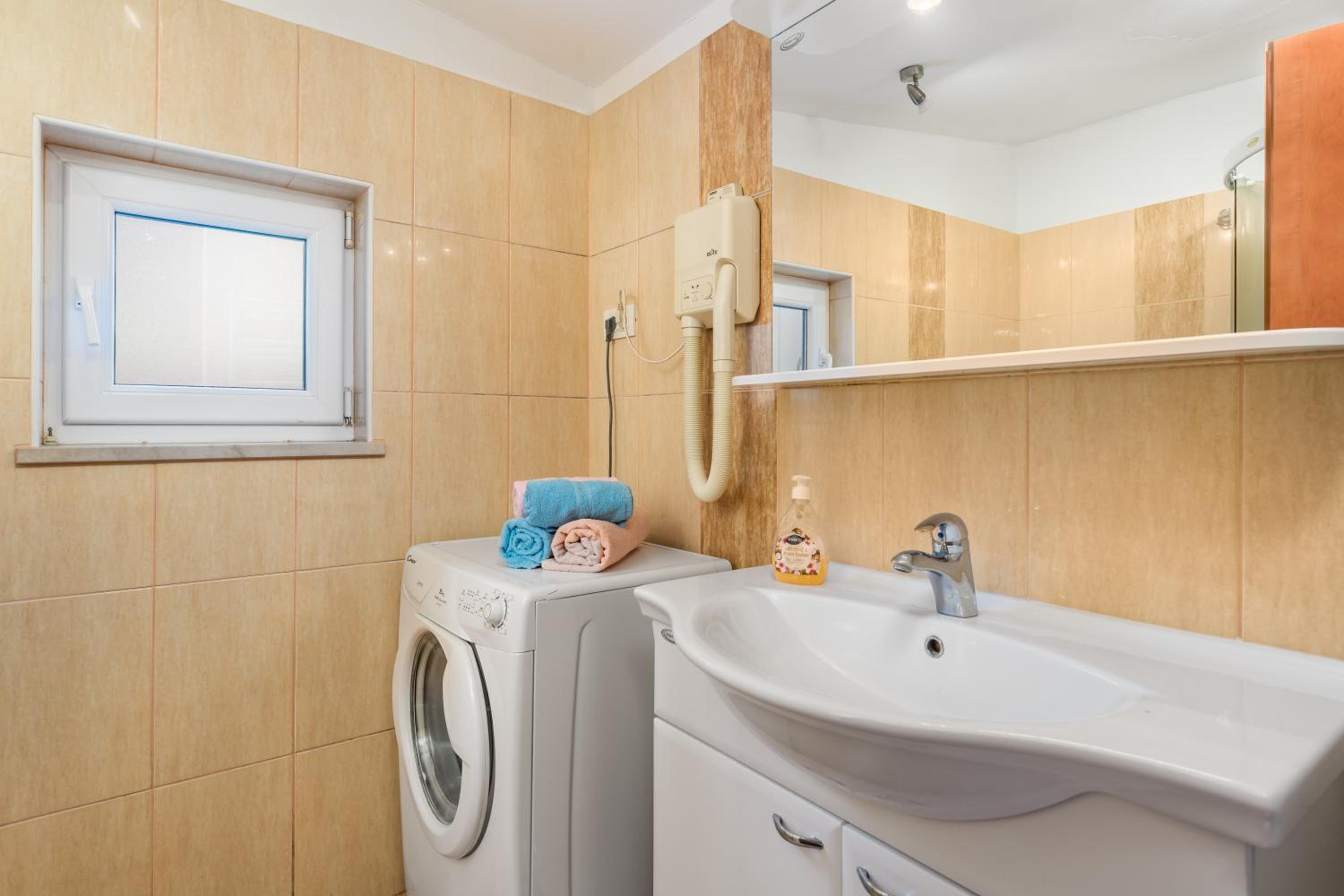 Holiday House Marica