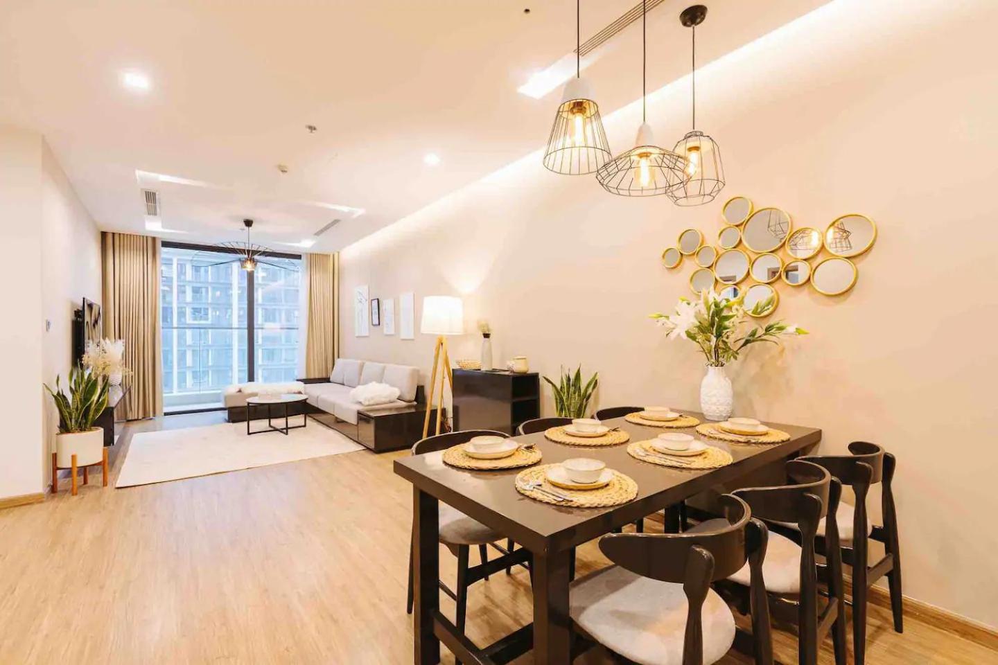 Vinhomes Metropolis by BAY LUXURY