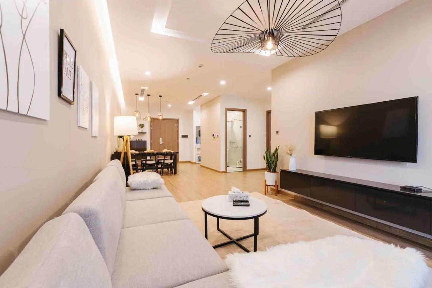 Vinhomes Metropolis by BAY LUXURY