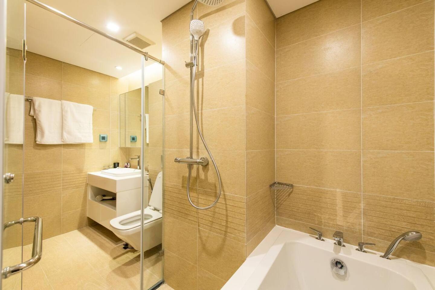 Vinhomes Metropolis by BAY LUXURY