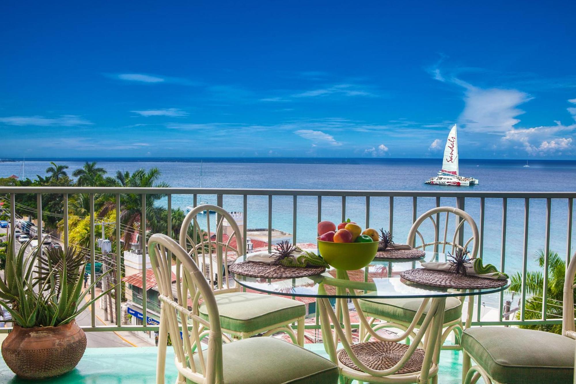 Montego Bay Club Apartments