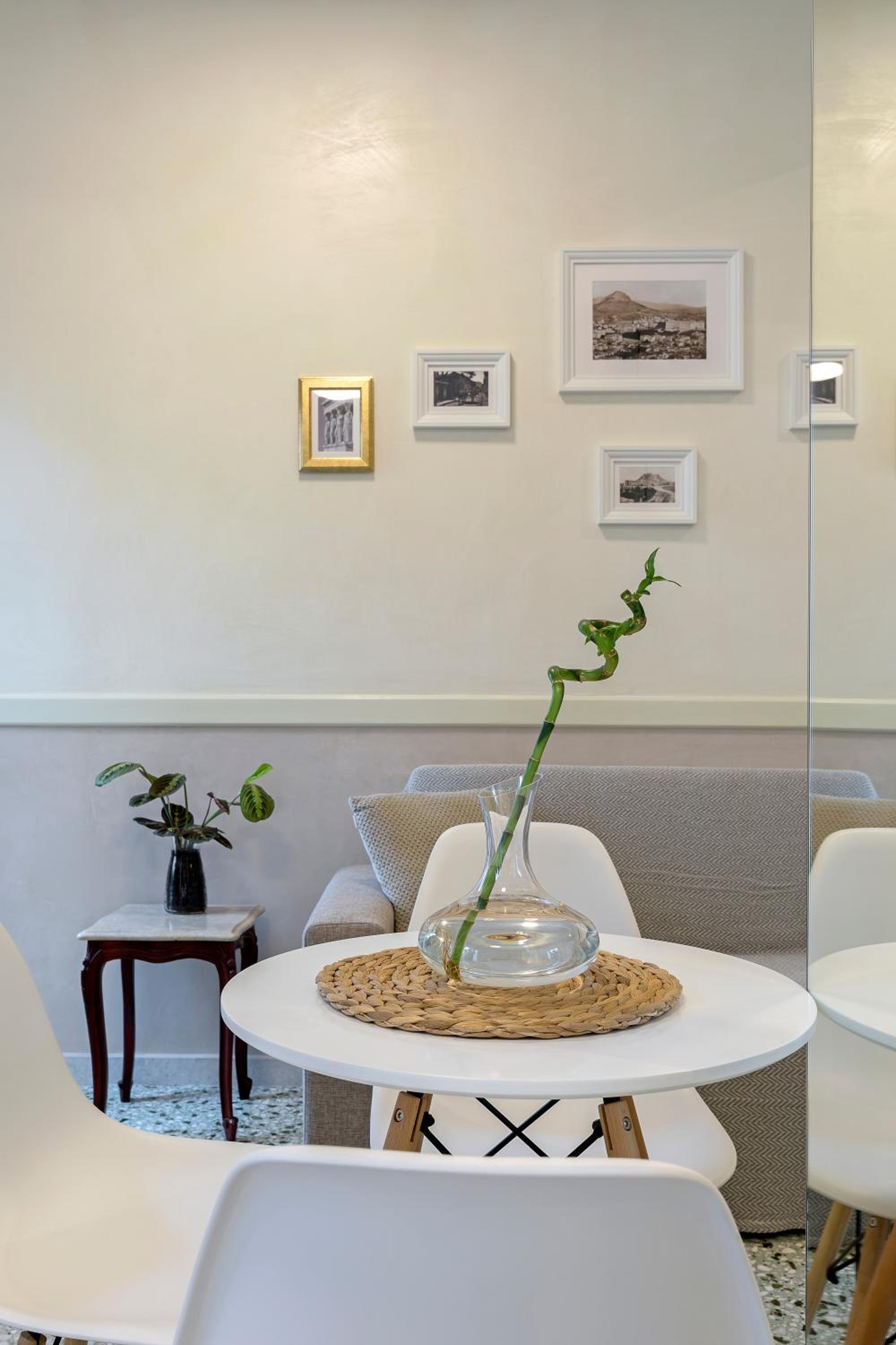 Athenian Lofts photo 2