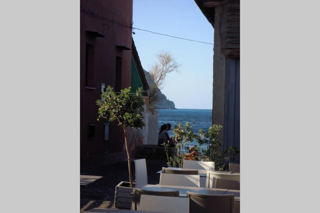 Casa nel borgo marinaro di Santa Nicolicchia view 4
