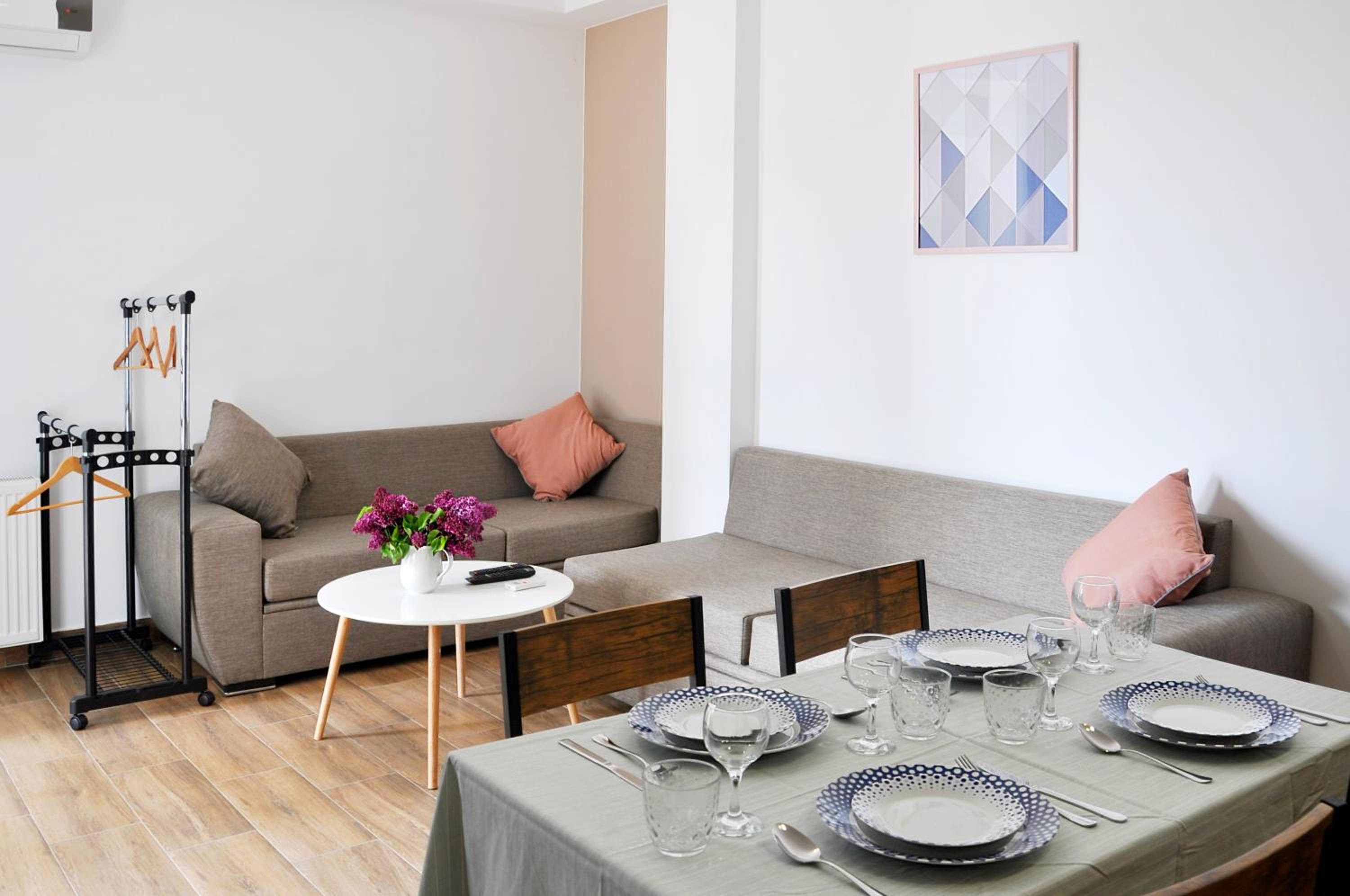 BFG Suites Apartments