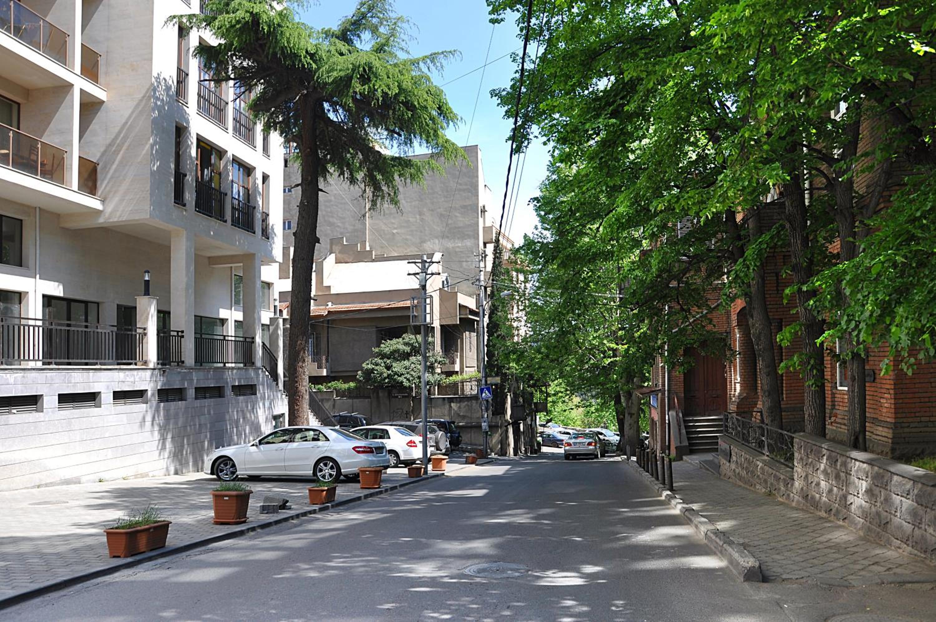 BFG Suites Apartments