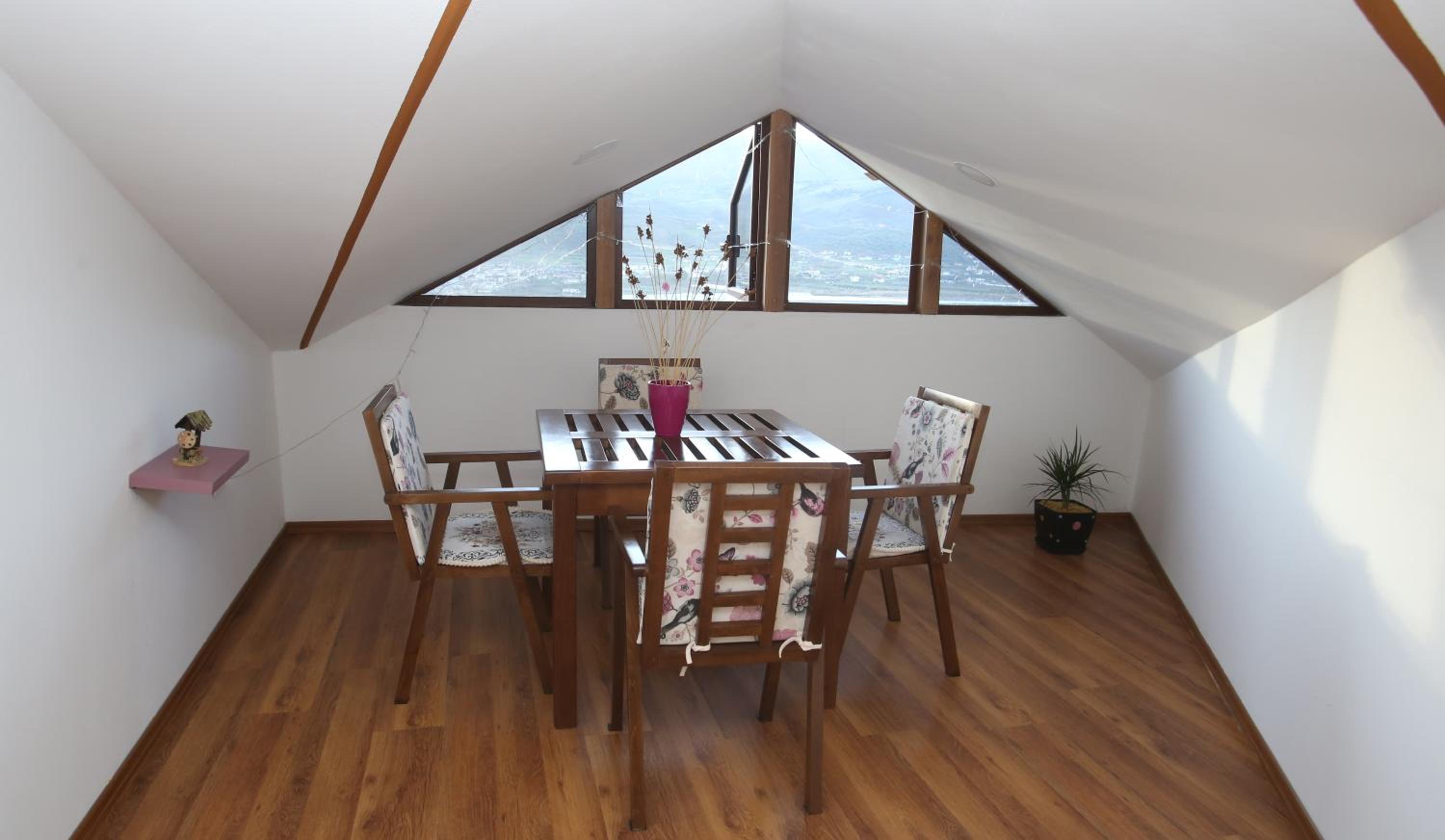 Guest House Himaj