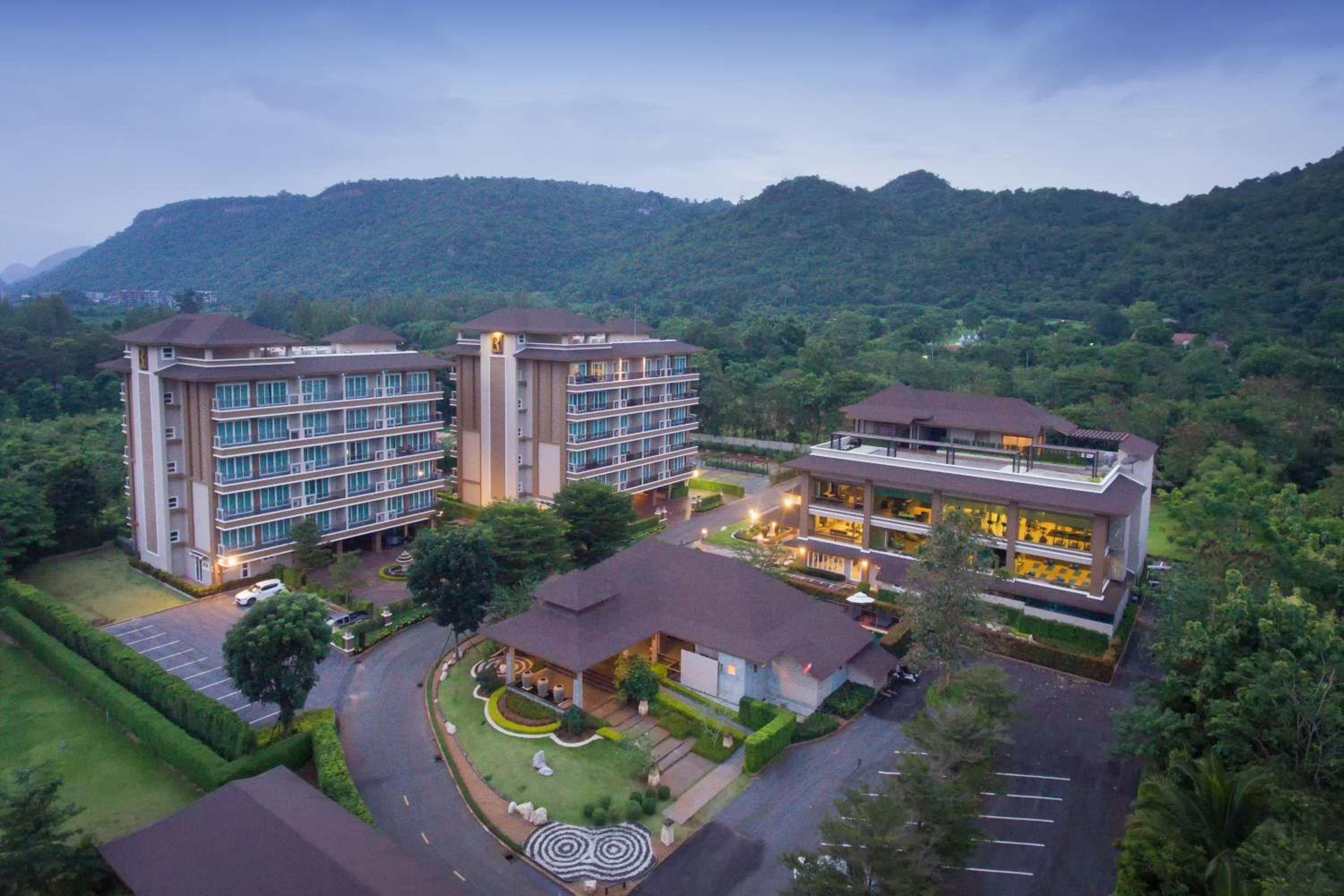 Lacol Hillside Residence Khaoyai view 3