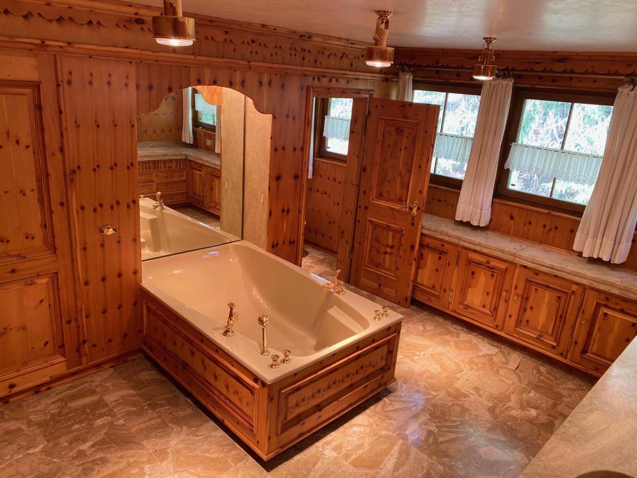 Schwarzwald-Villa mit Indoor-Pool