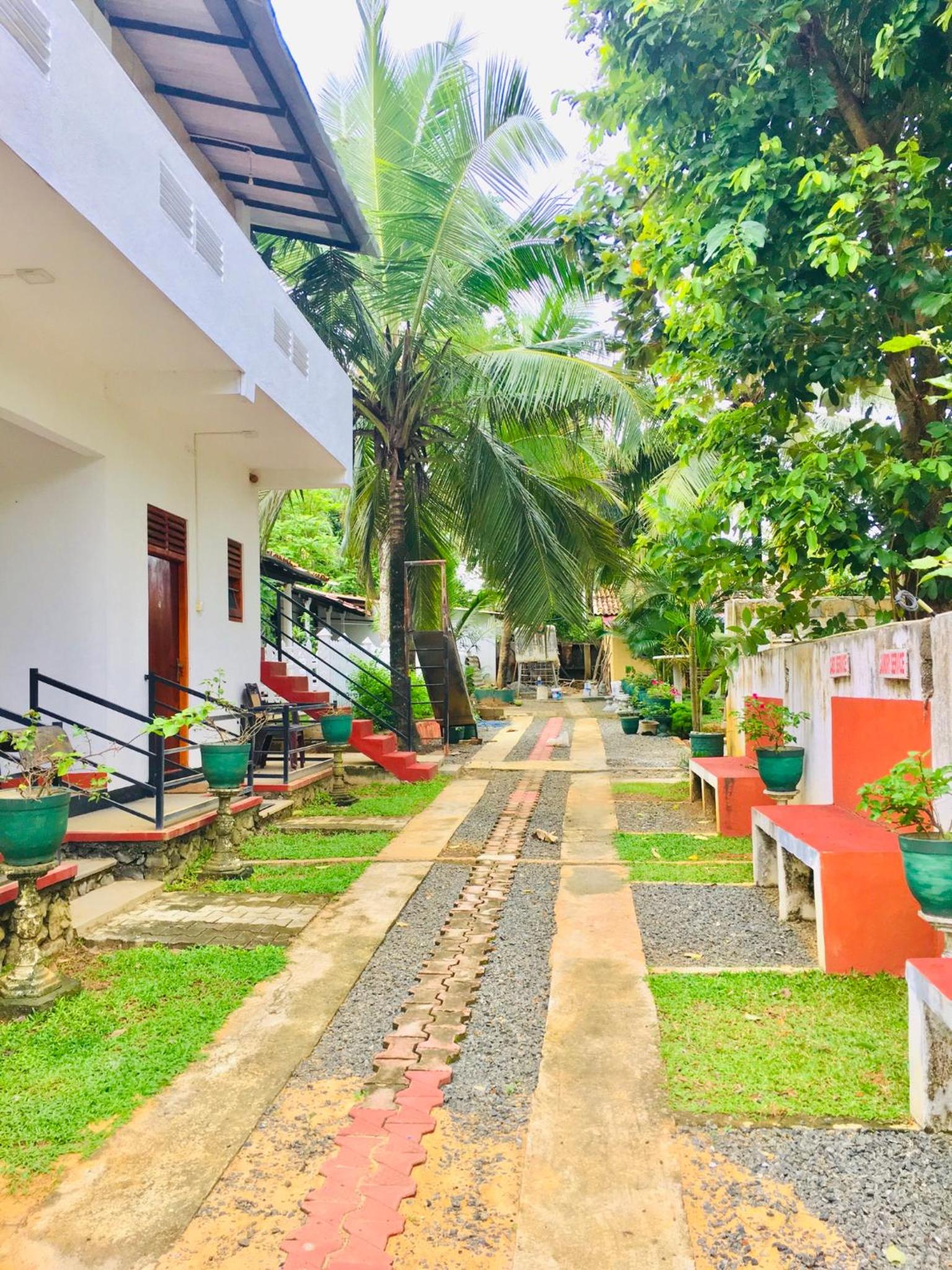 Hotel Hiriketiya Cinnamon Garden - Image 1