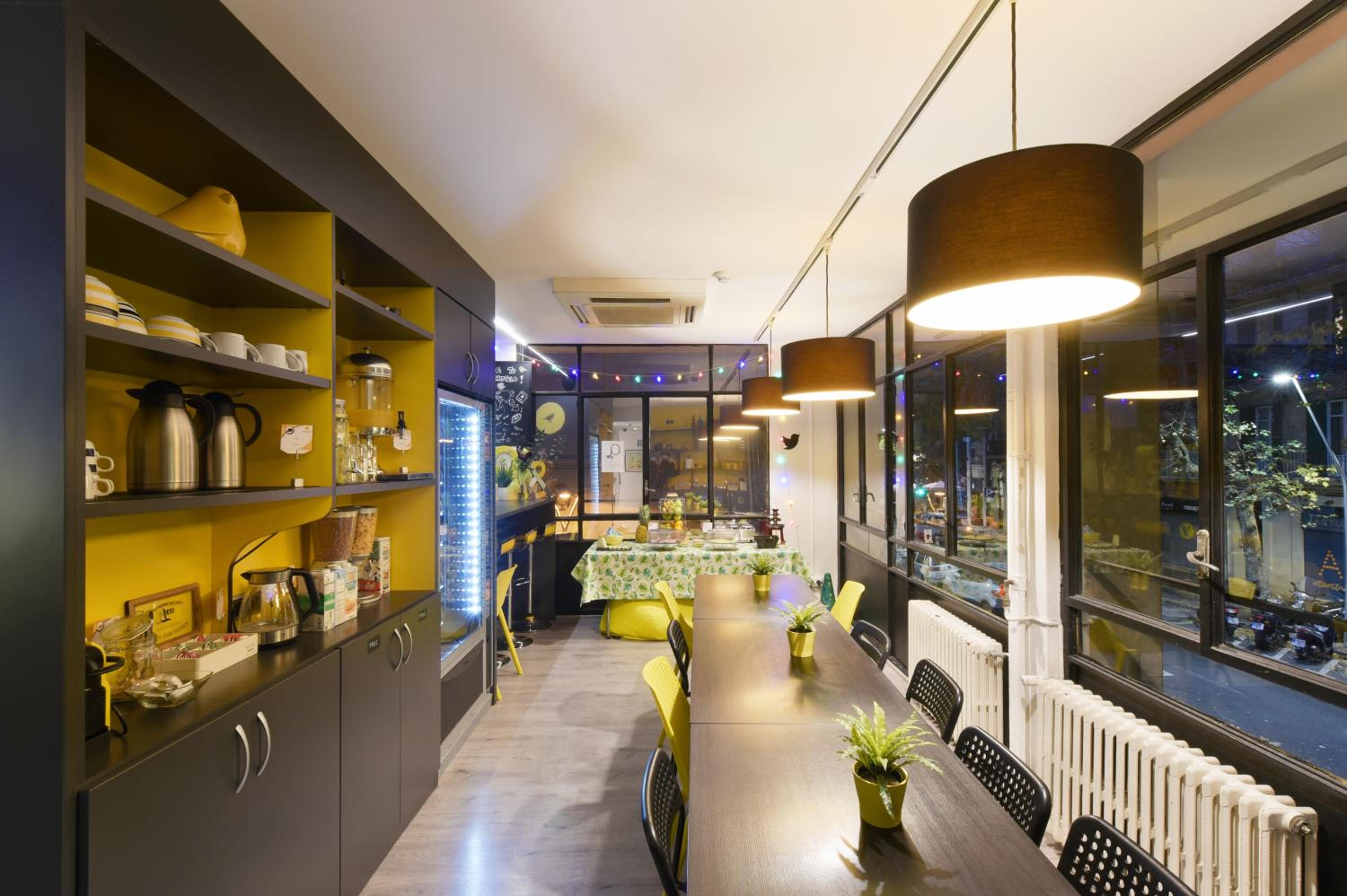 dining