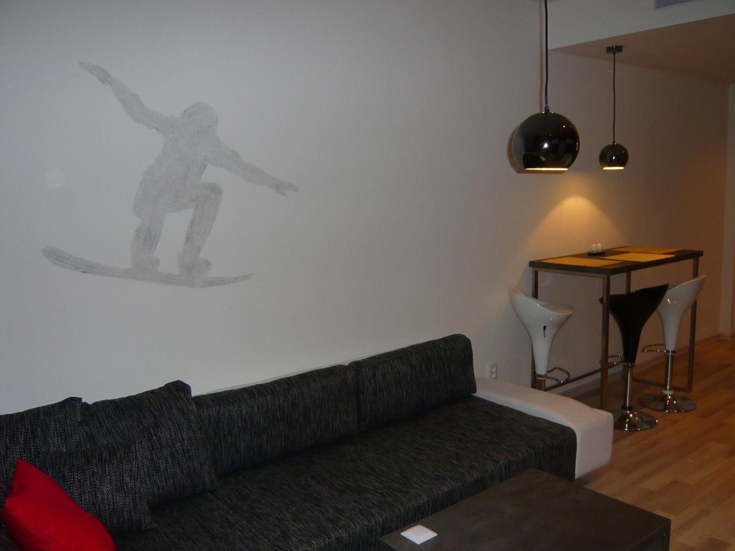Photo 32