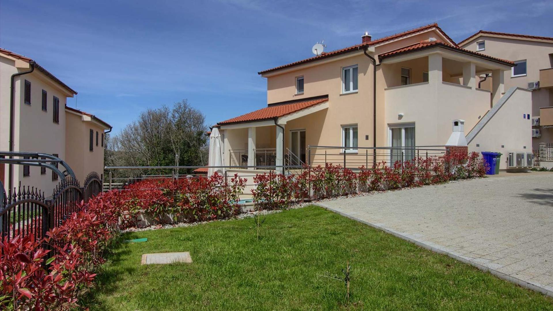 Charming villa Marisol 200m from the beach view 2